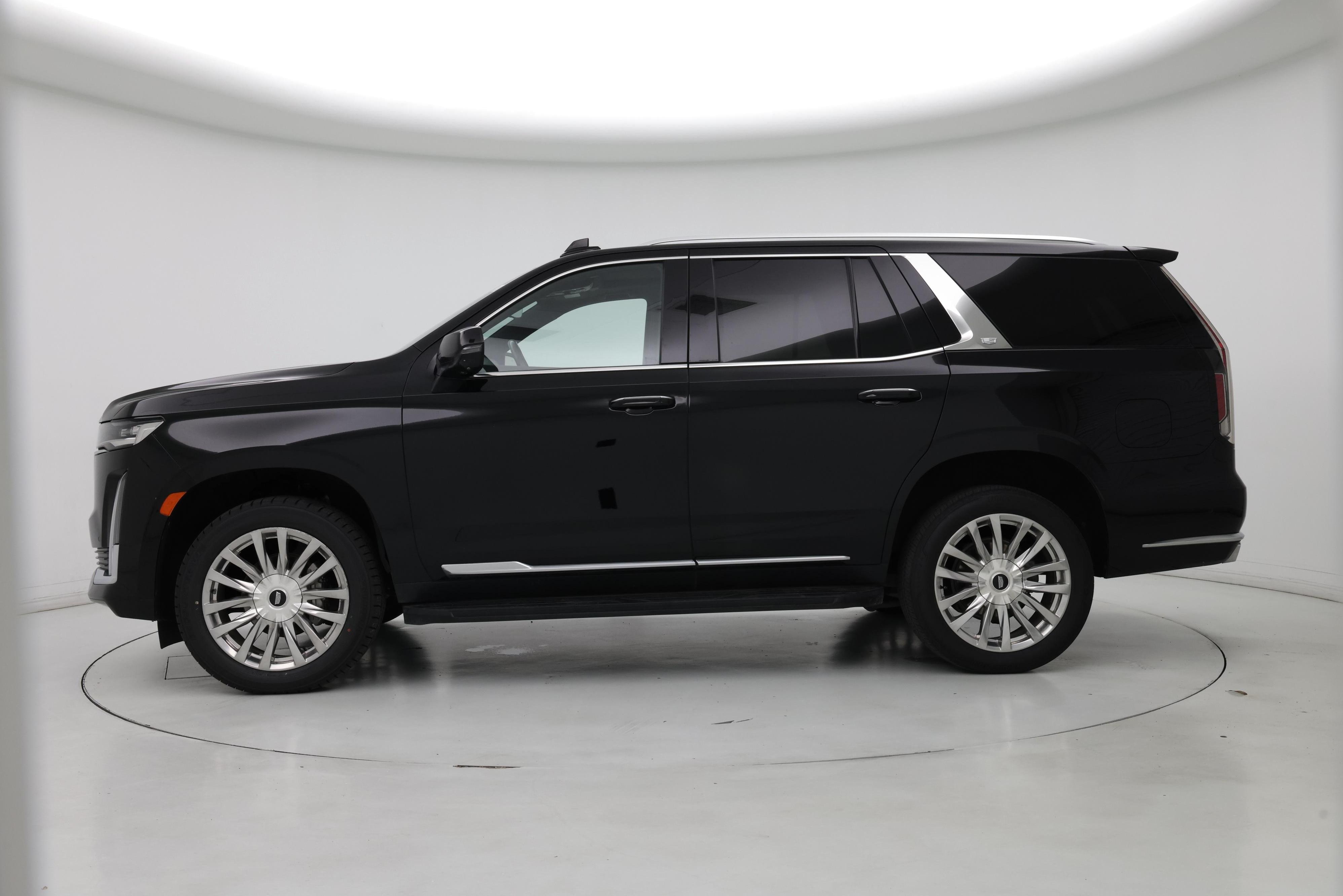 Thumbnail: 2022 Cadillac Escalade - 3