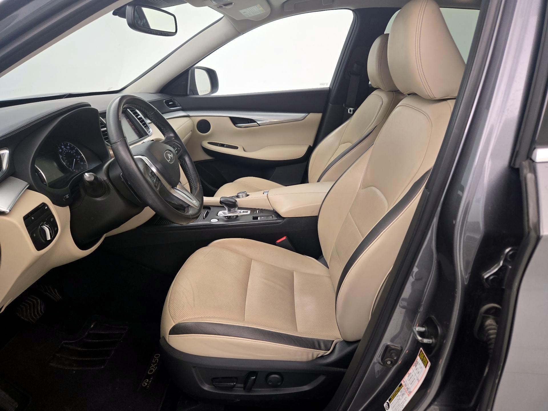 Thumbnail: 2019 INFINITI QX50 - 11