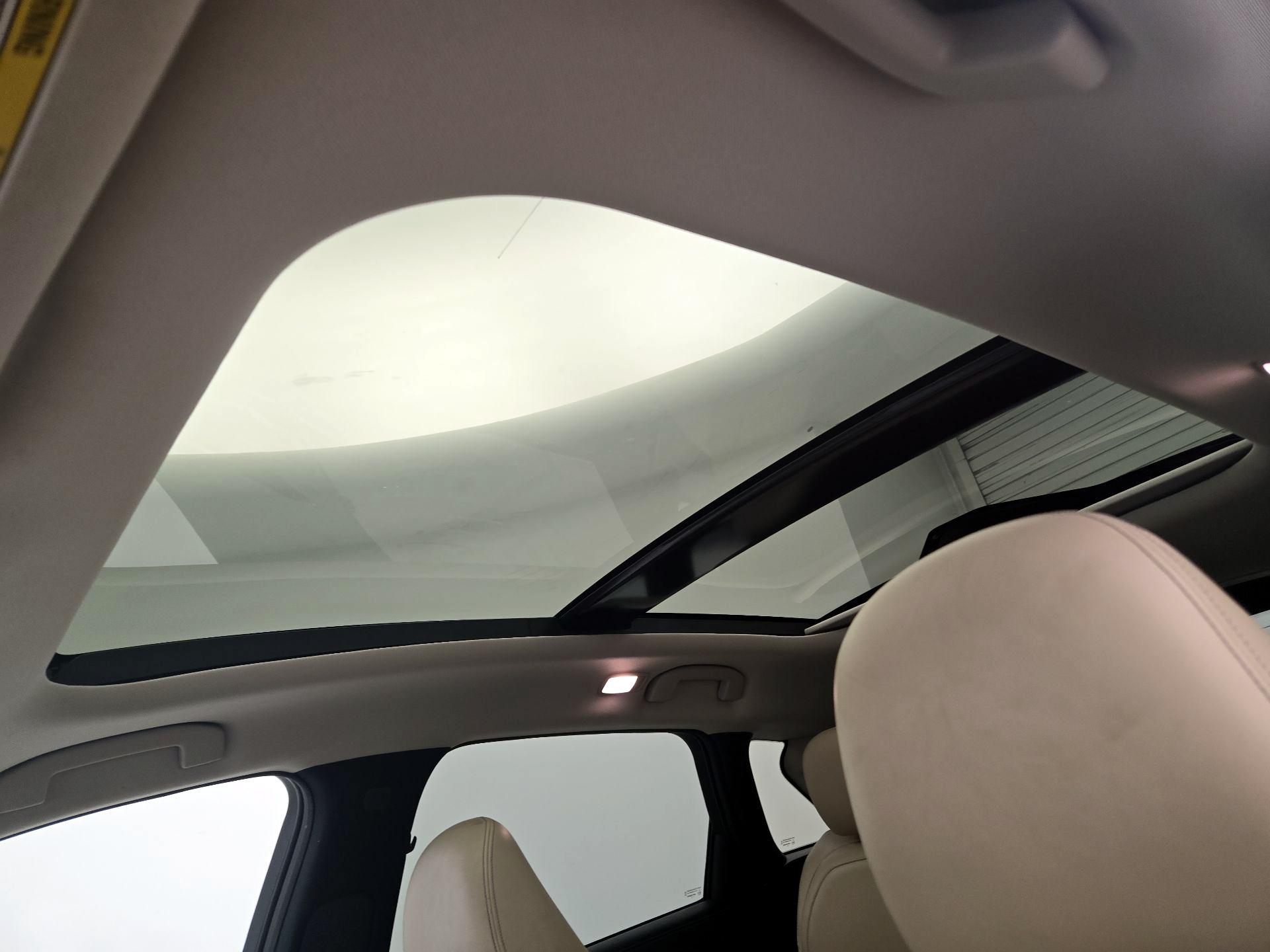 Thumbnail: 2019 INFINITI QX50 - 20