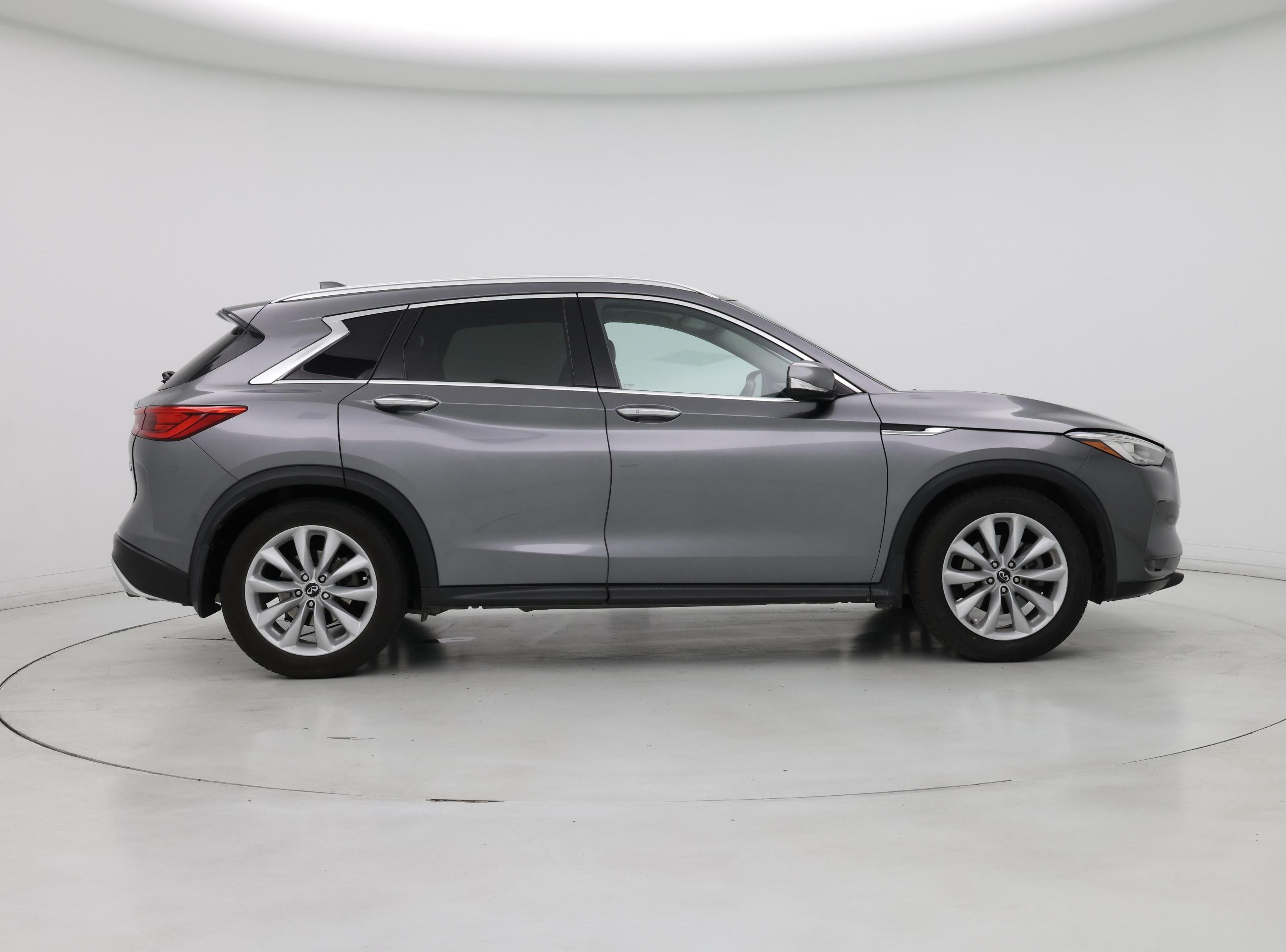 Thumbnail: 2019 INFINITI QX50 - 7