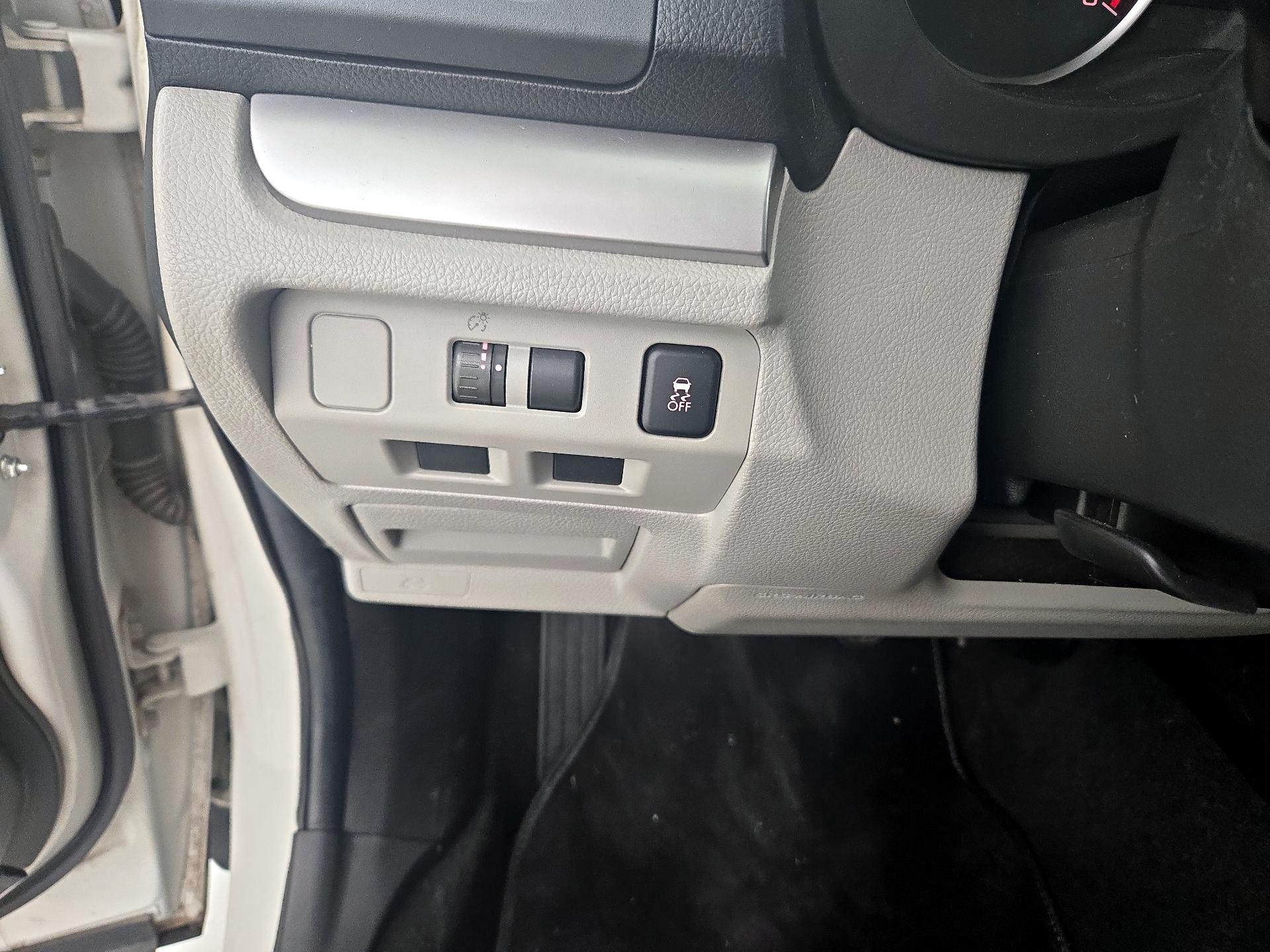 Thumbnail: 2015 Subaru Forester - 13