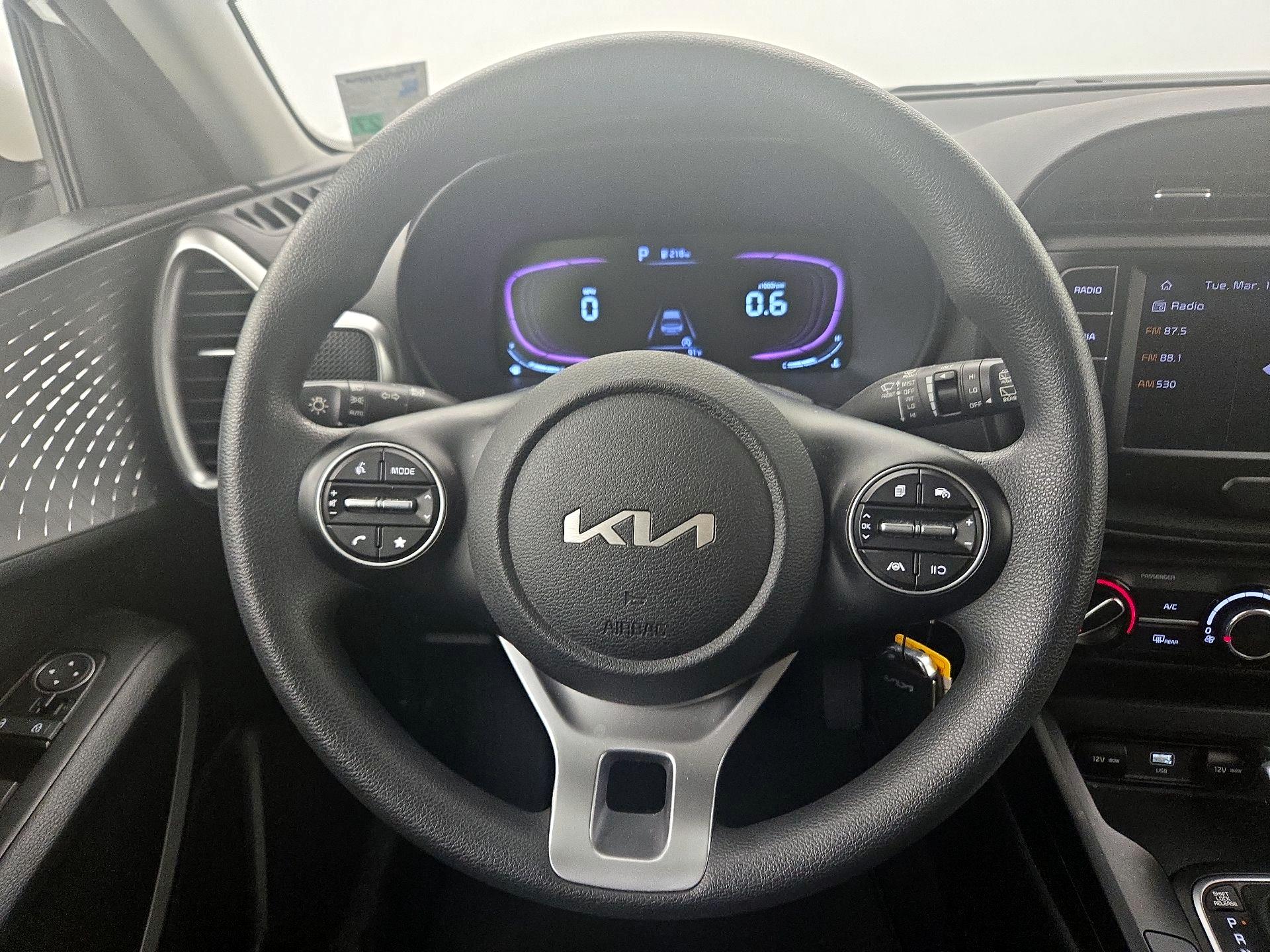 Thumbnail: 2023 Kia Soul - 10