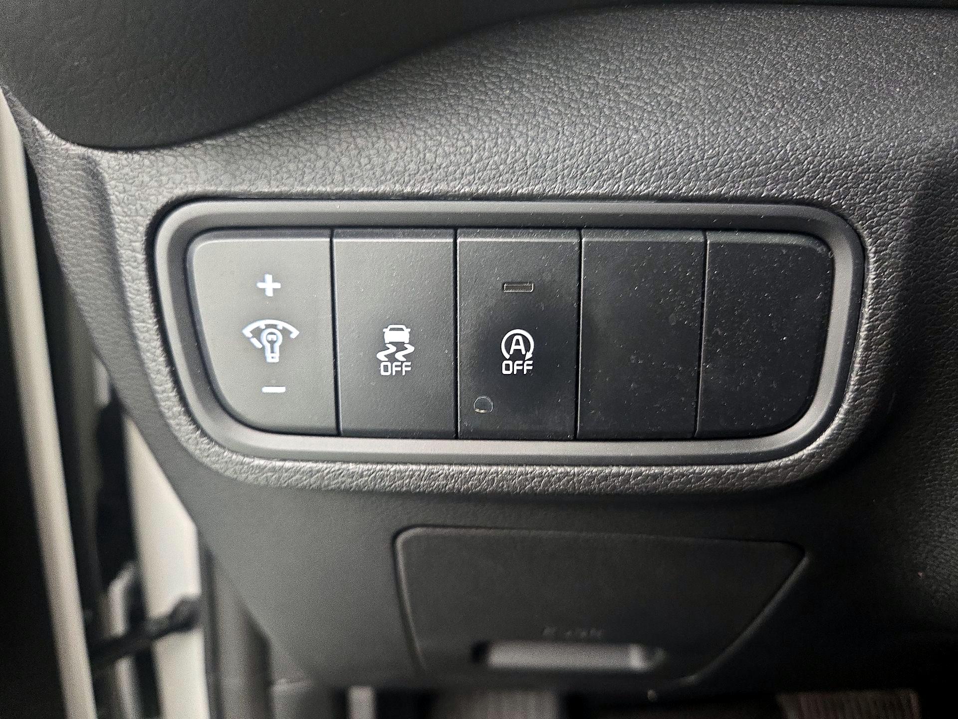 Thumbnail: 2023 Kia Soul - 13