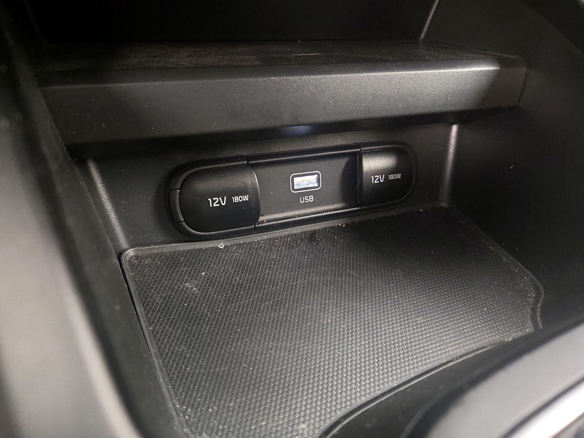 Thumbnail: 2023 Kia Soul - 18