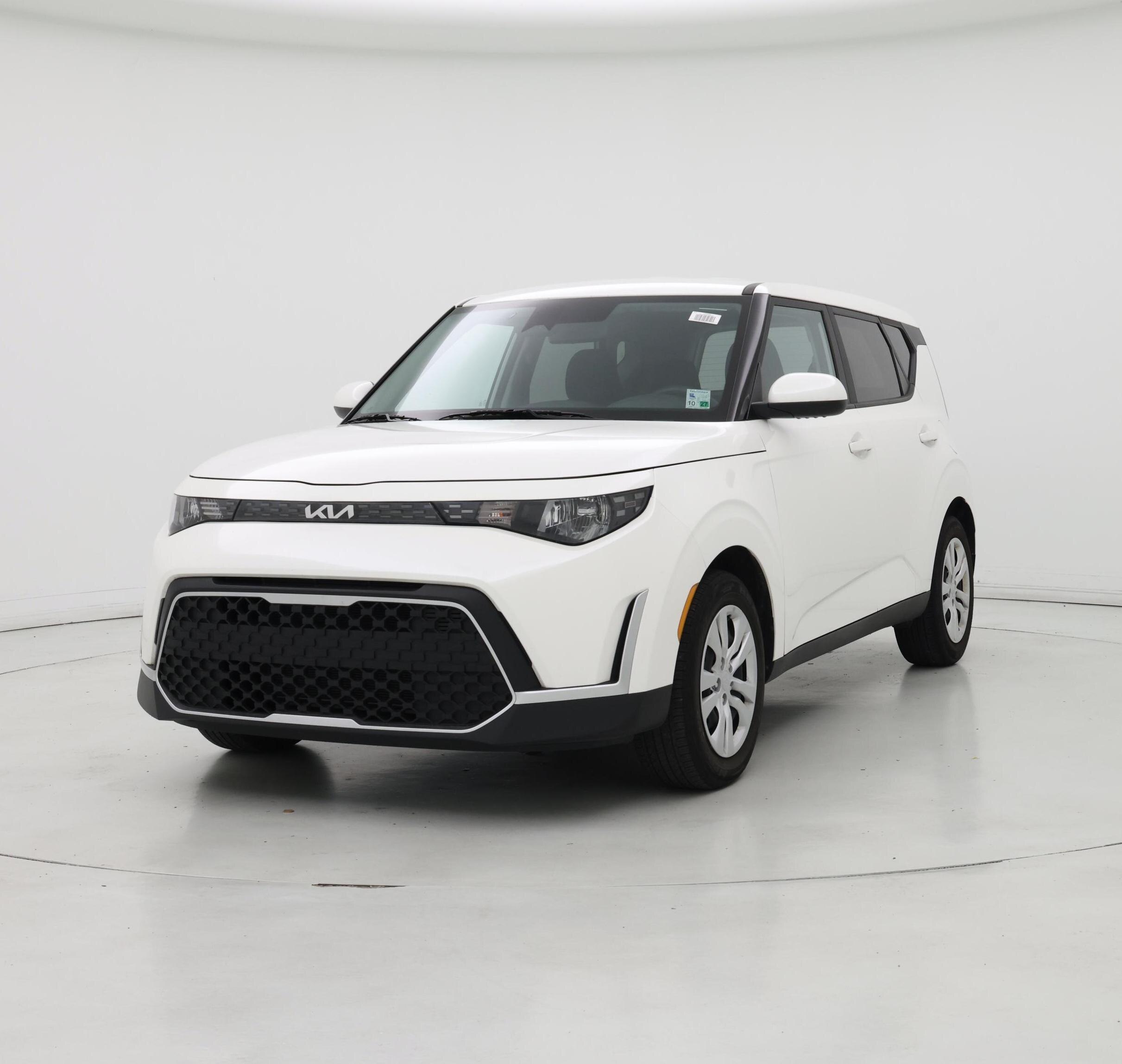 Thumbnail: 2023 Kia Soul - 4