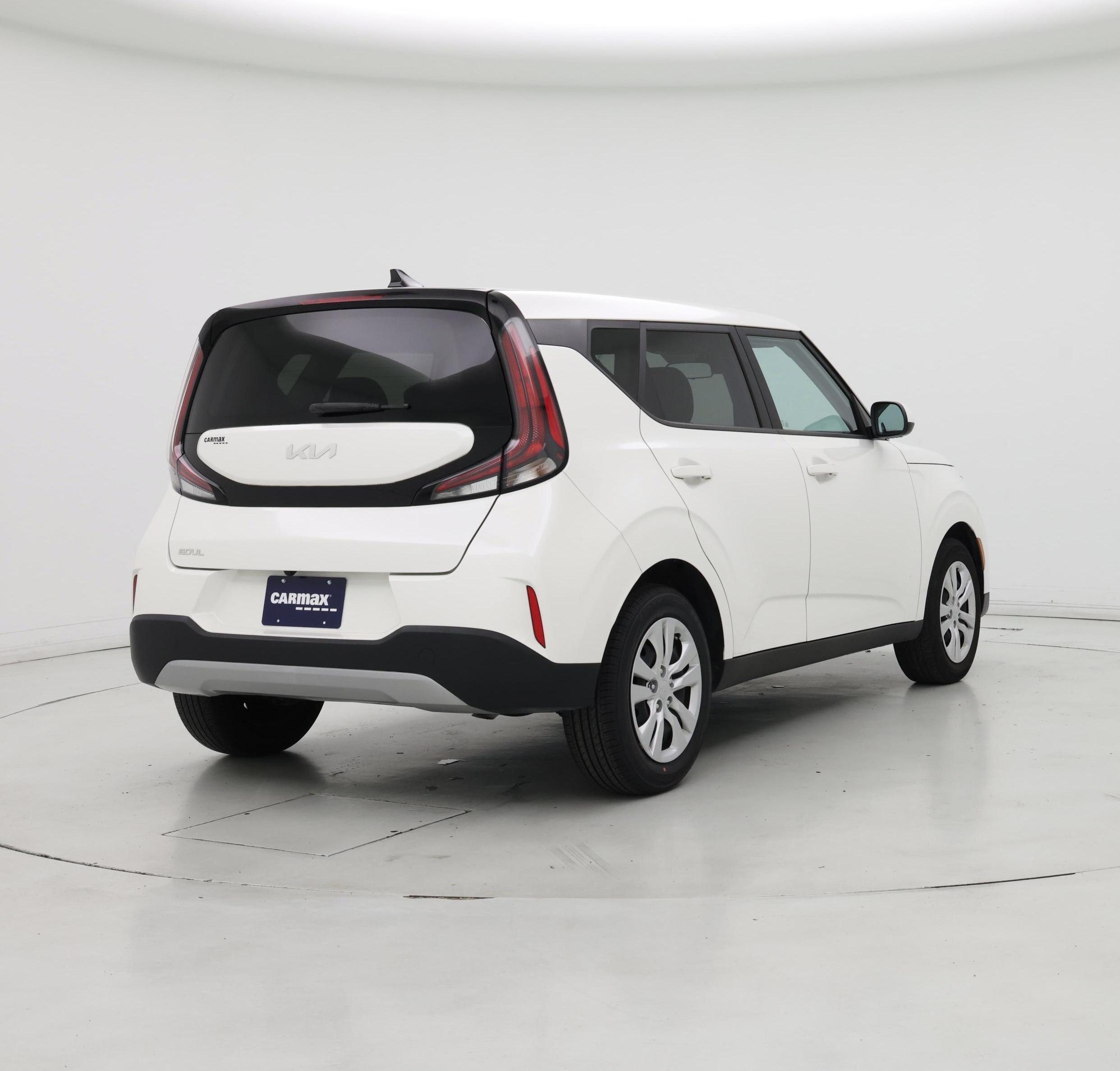 Thumbnail: 2023 Kia Soul - 8