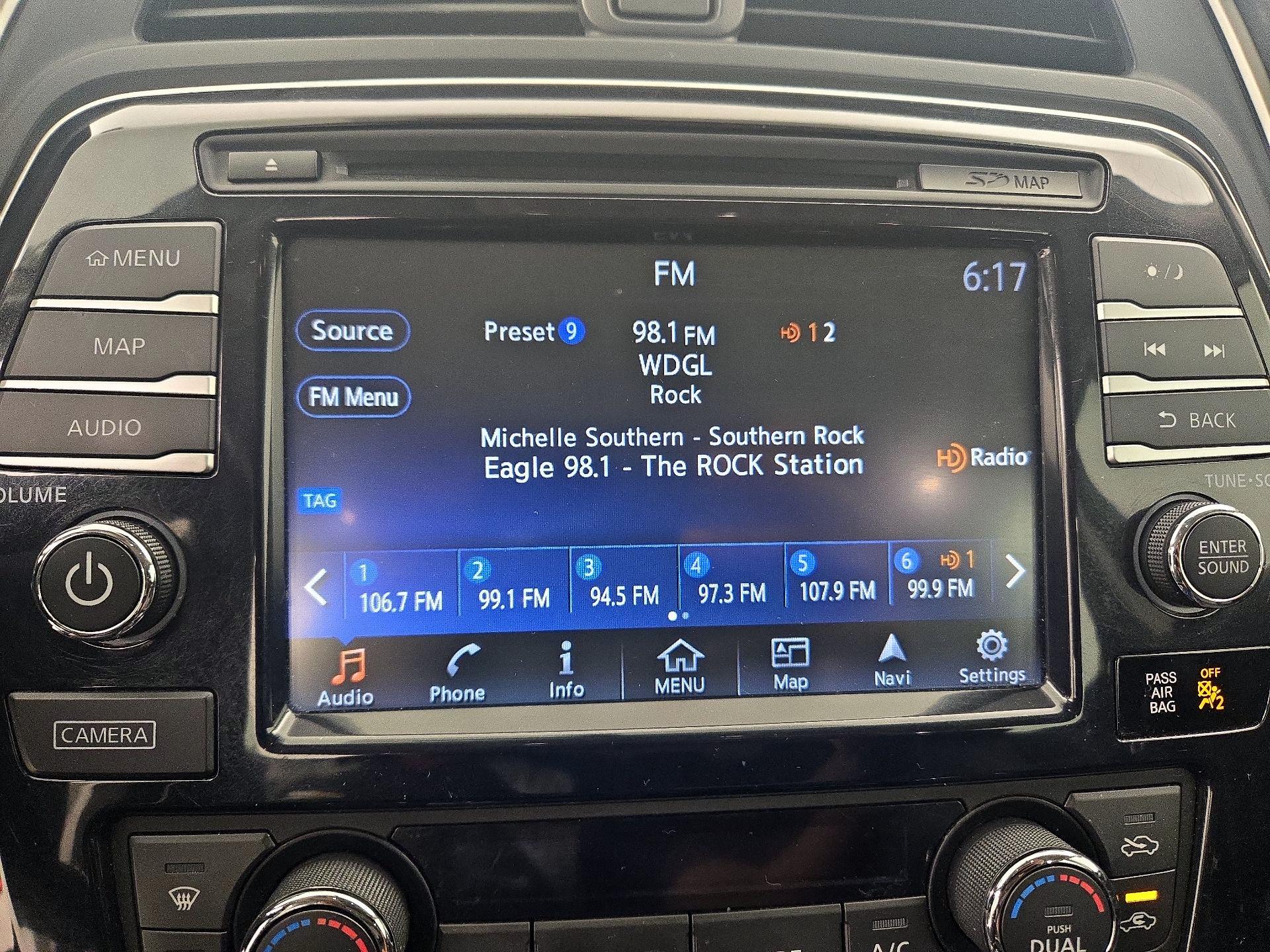 Thumbnail: 2018 Nissan Maxima - 16