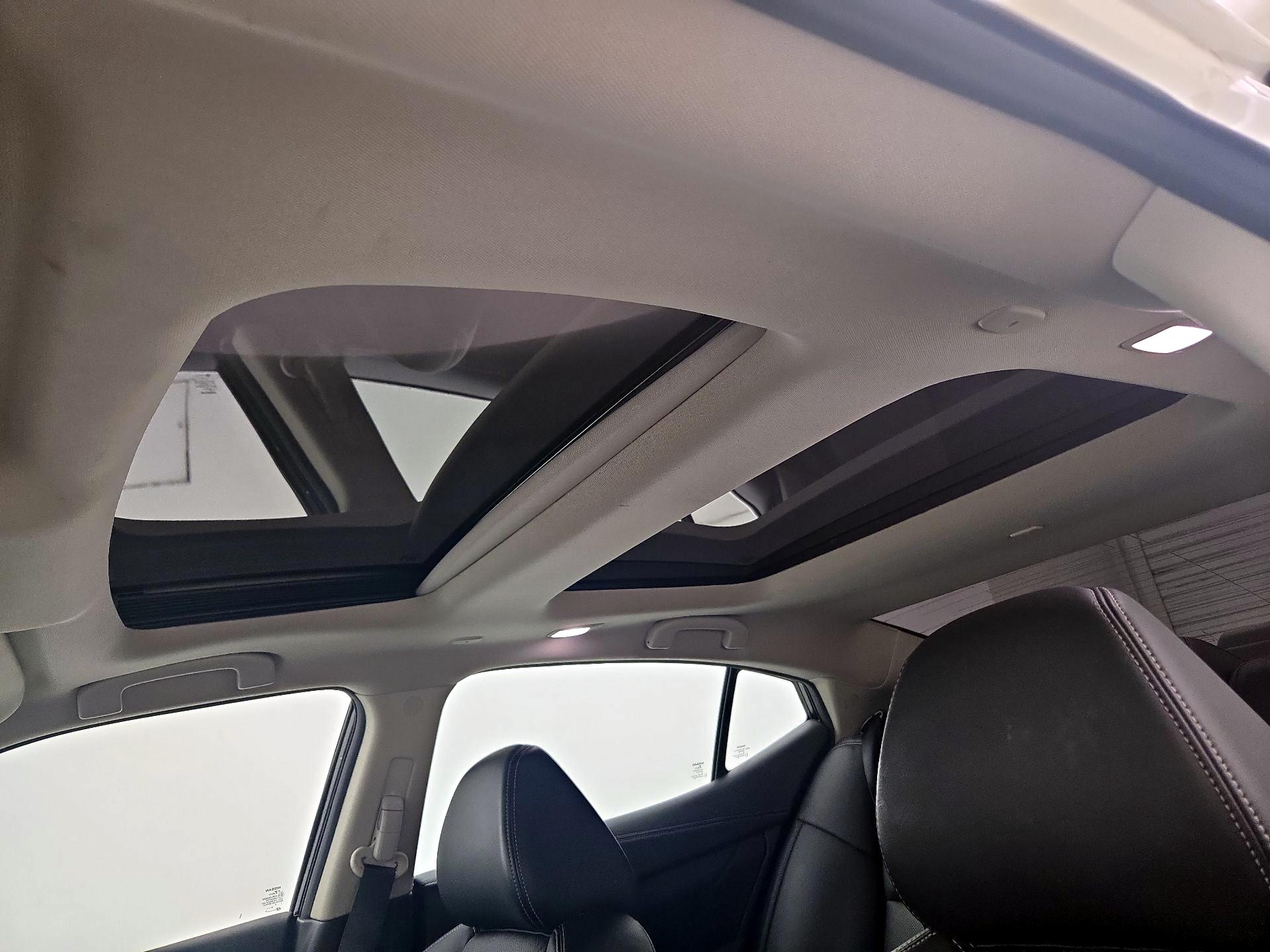 Thumbnail: 2018 Nissan Maxima - 20