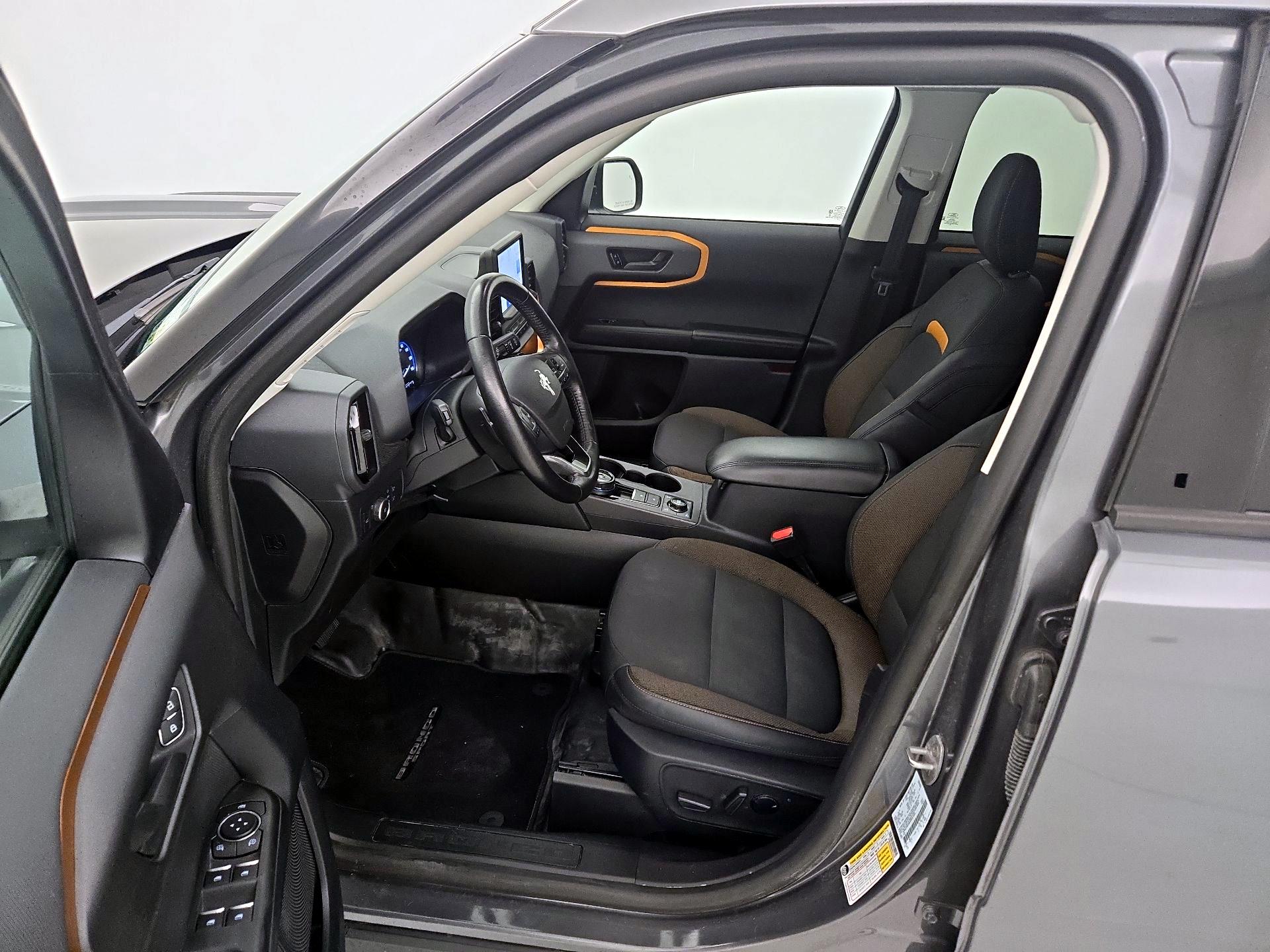 Thumbnail: 2022 Ford Bronco Sport - 11