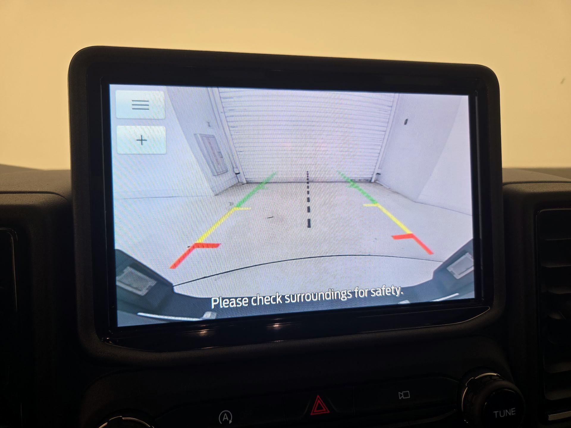 Thumbnail: 2022 Ford Bronco Sport - 14