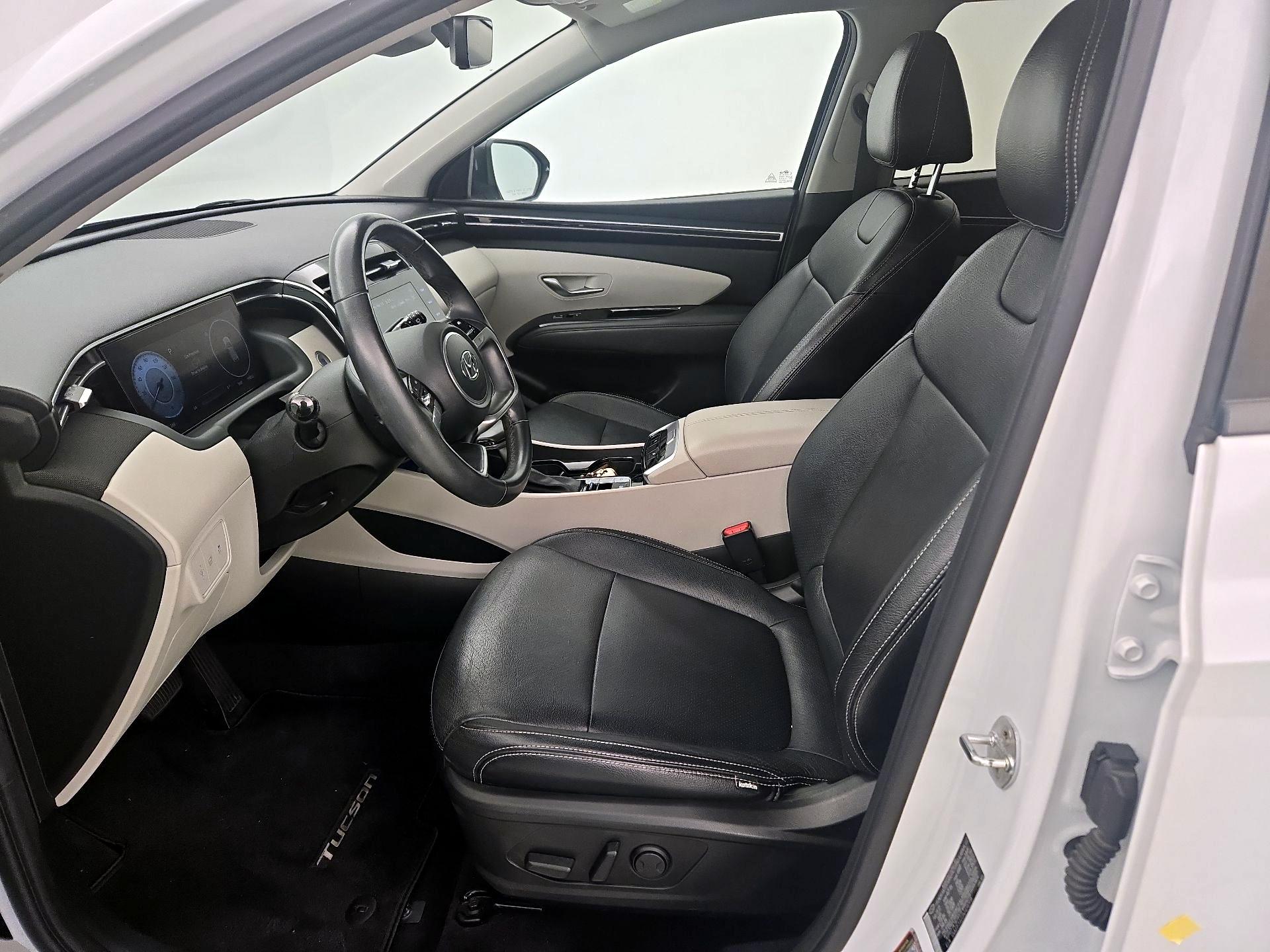 Thumbnail: 2022 Hyundai Tucson - 11