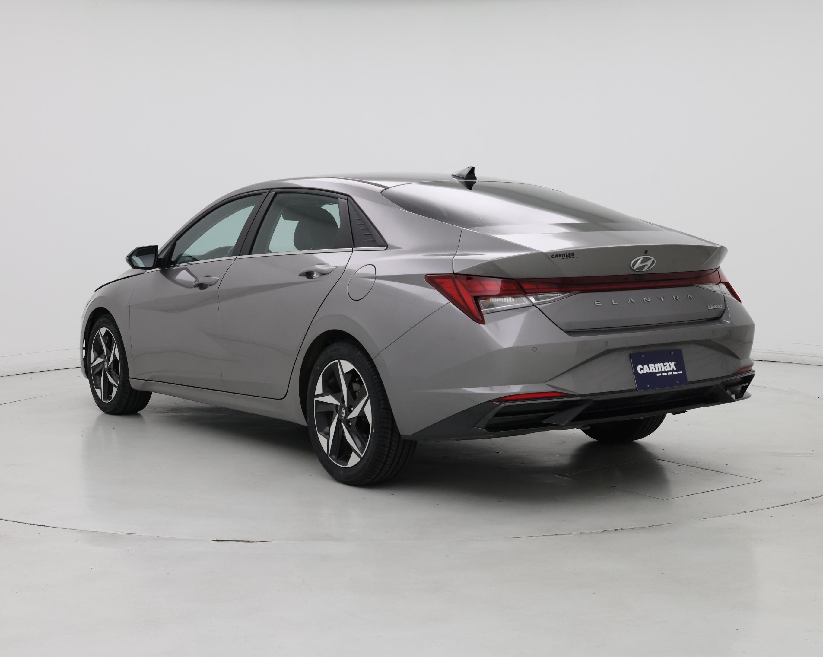Thumbnail: 2023 Hyundai Elantra - 2