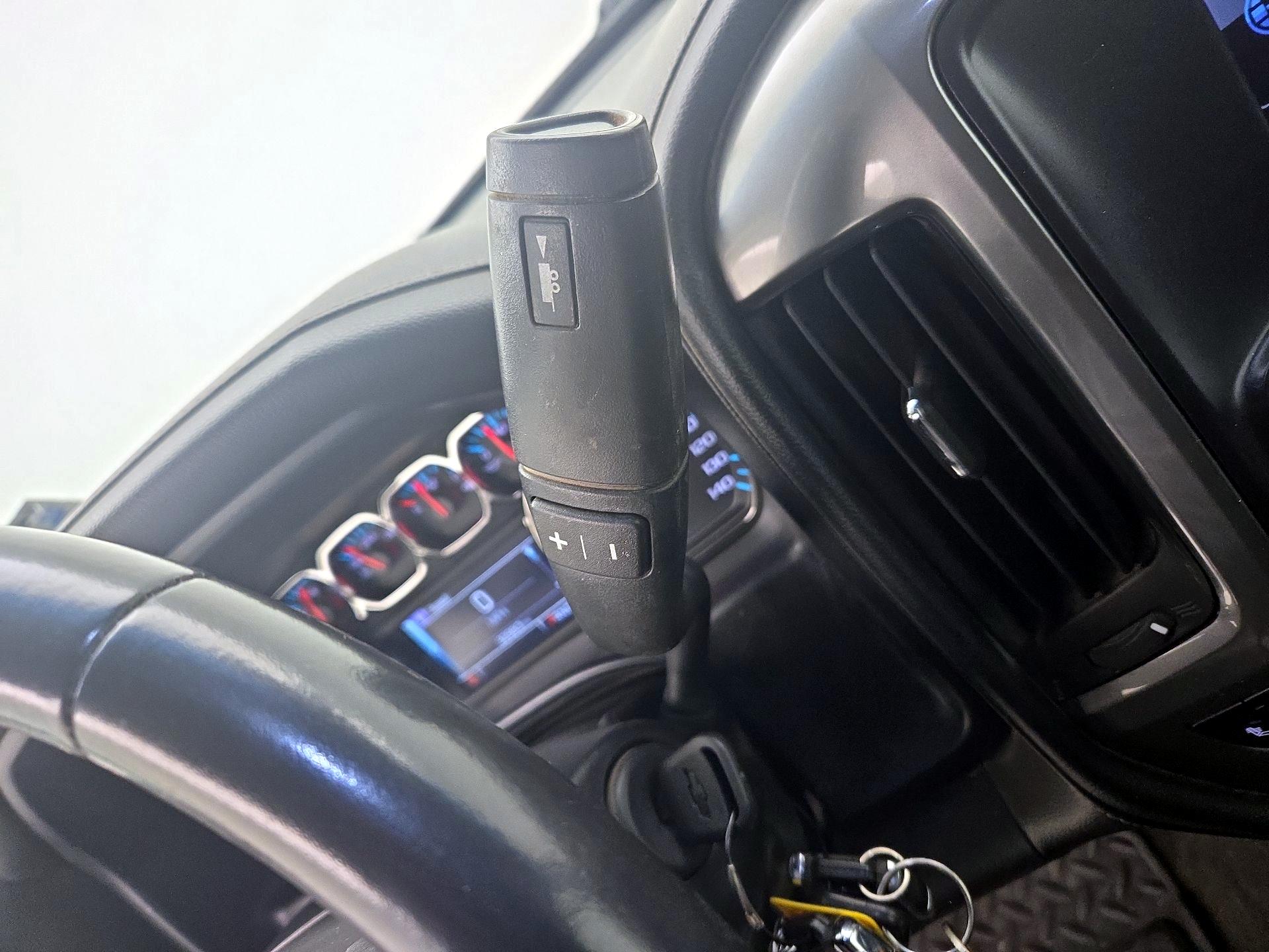 Thumbnail: 2014 Chevrolet Silverado 1500 - 17