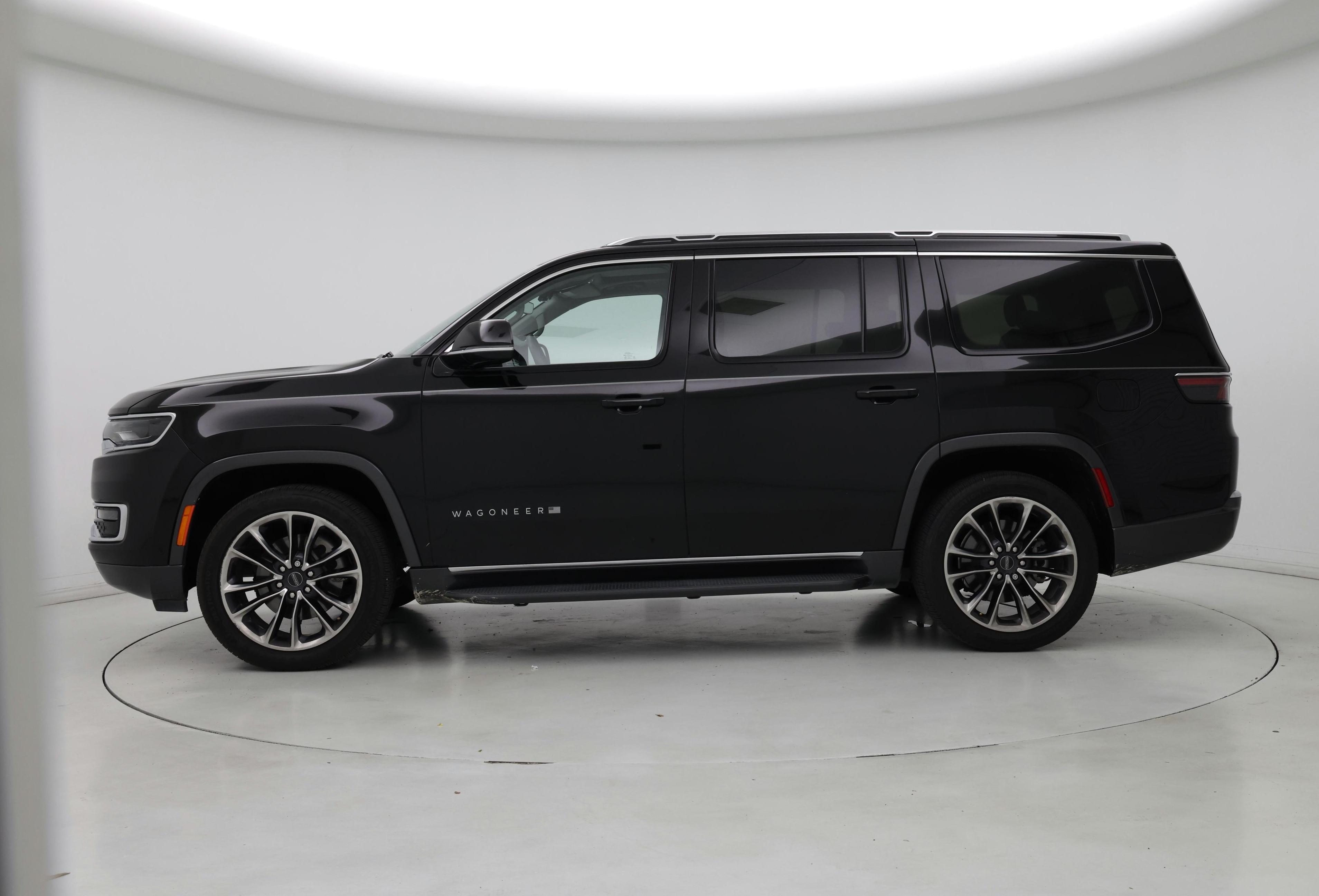 Thumbnail: 2022 Jeep Wagoneer - 3