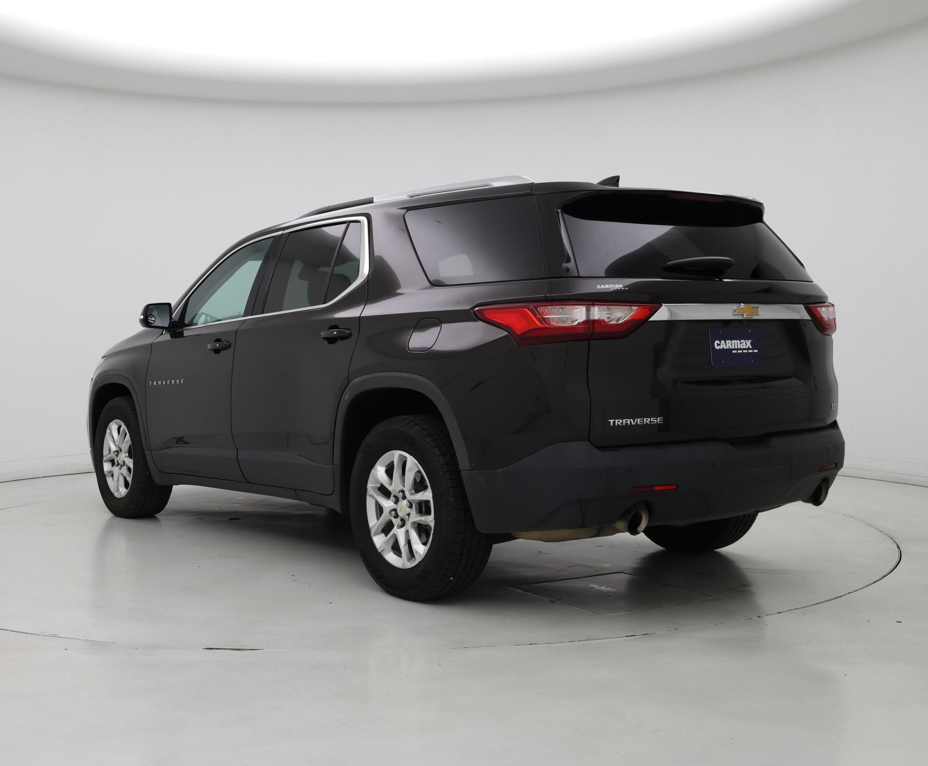 Thumbnail: 2018 Chevrolet Traverse - 2