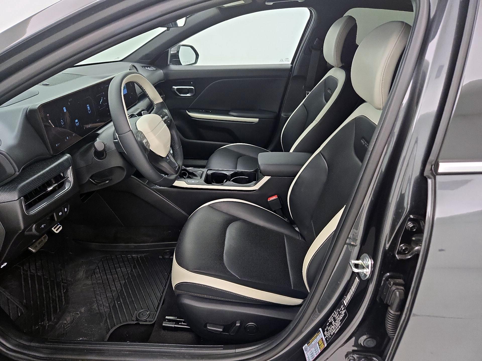 Thumbnail: 2025 Kia K4 - 11