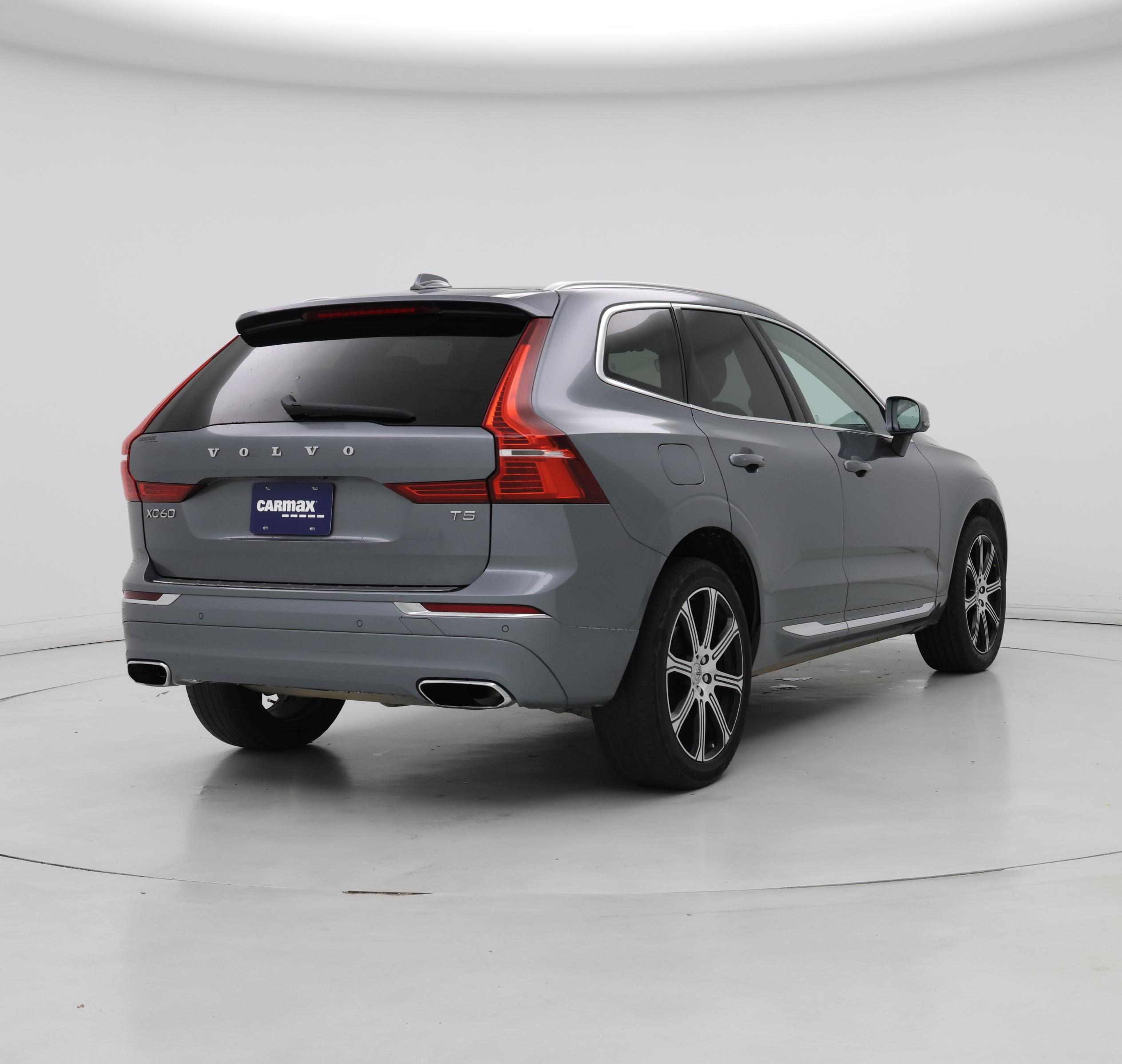 Thumbnail: 2021 Volvo XC60 - 8