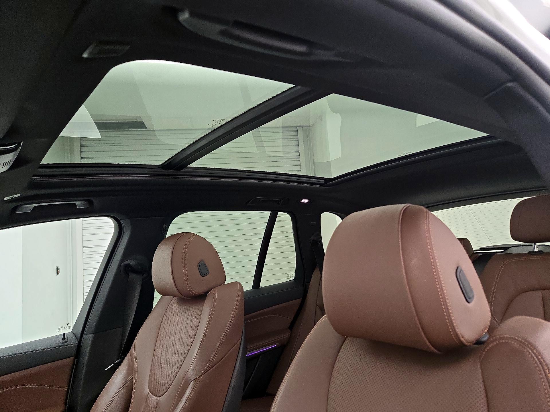 Thumbnail: 2022 BMW X5 - 20