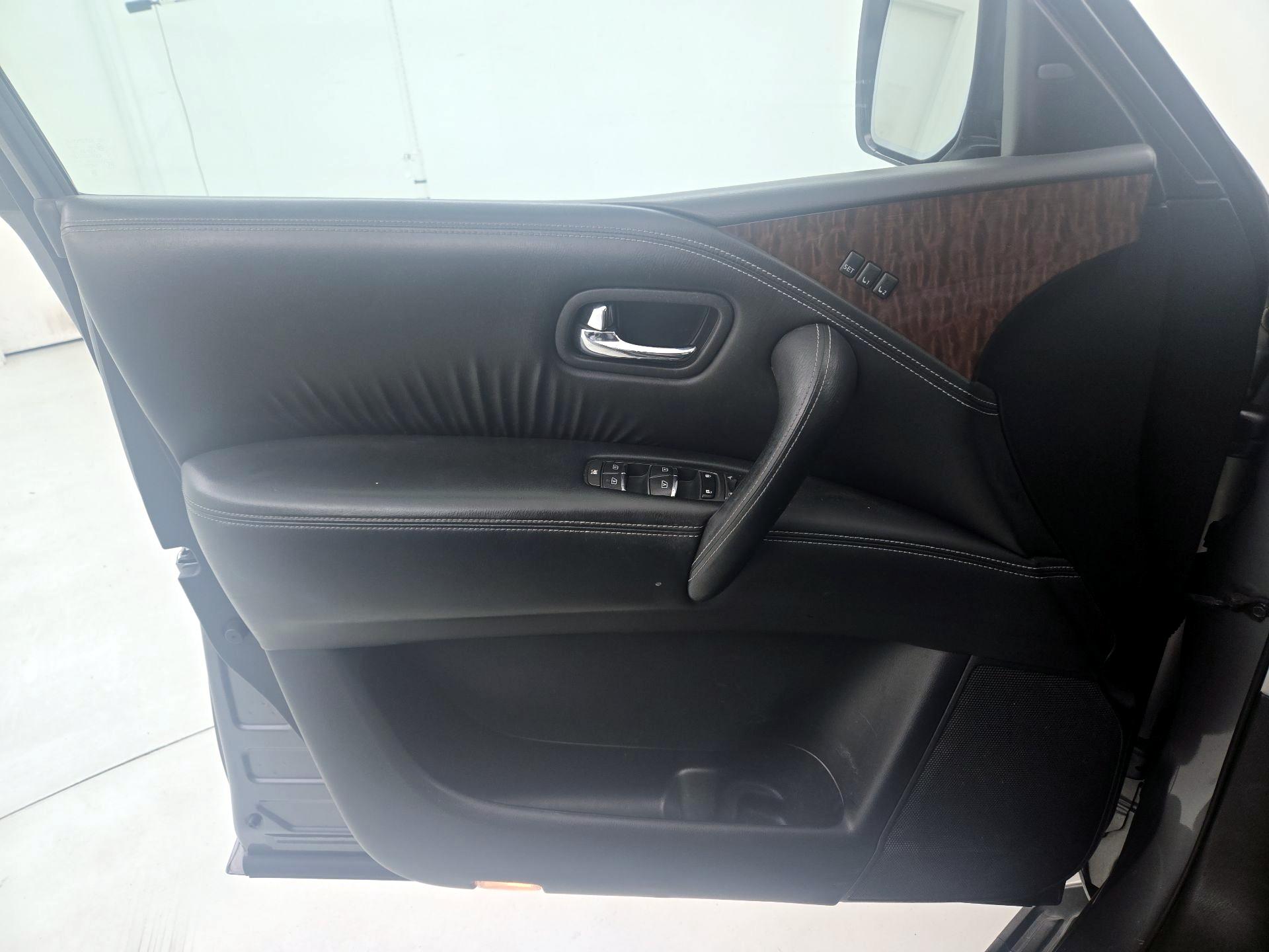 Thumbnail: 2017 Nissan Armada - 12