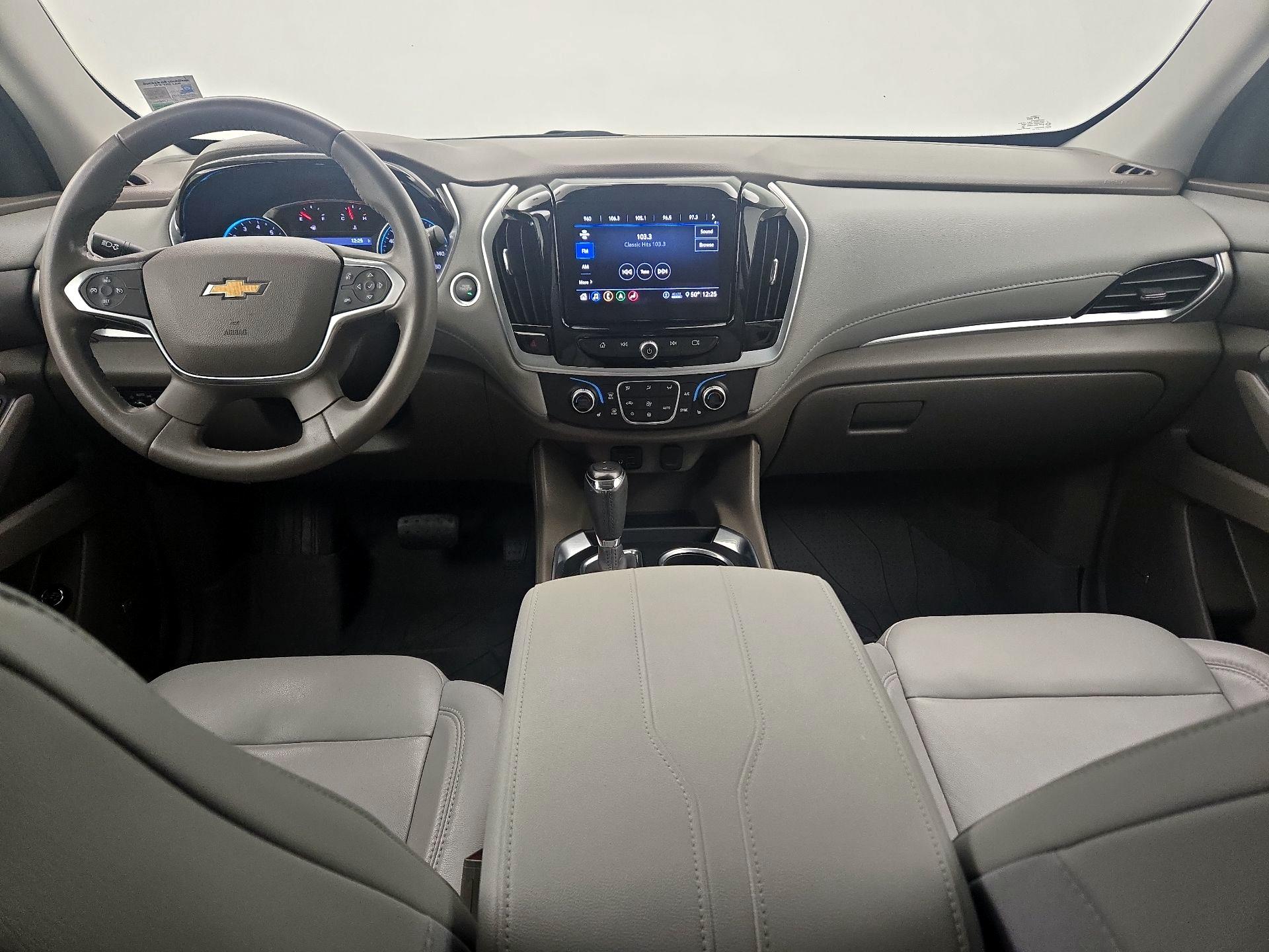 Thumbnail: 2020 Chevrolet Traverse - 9