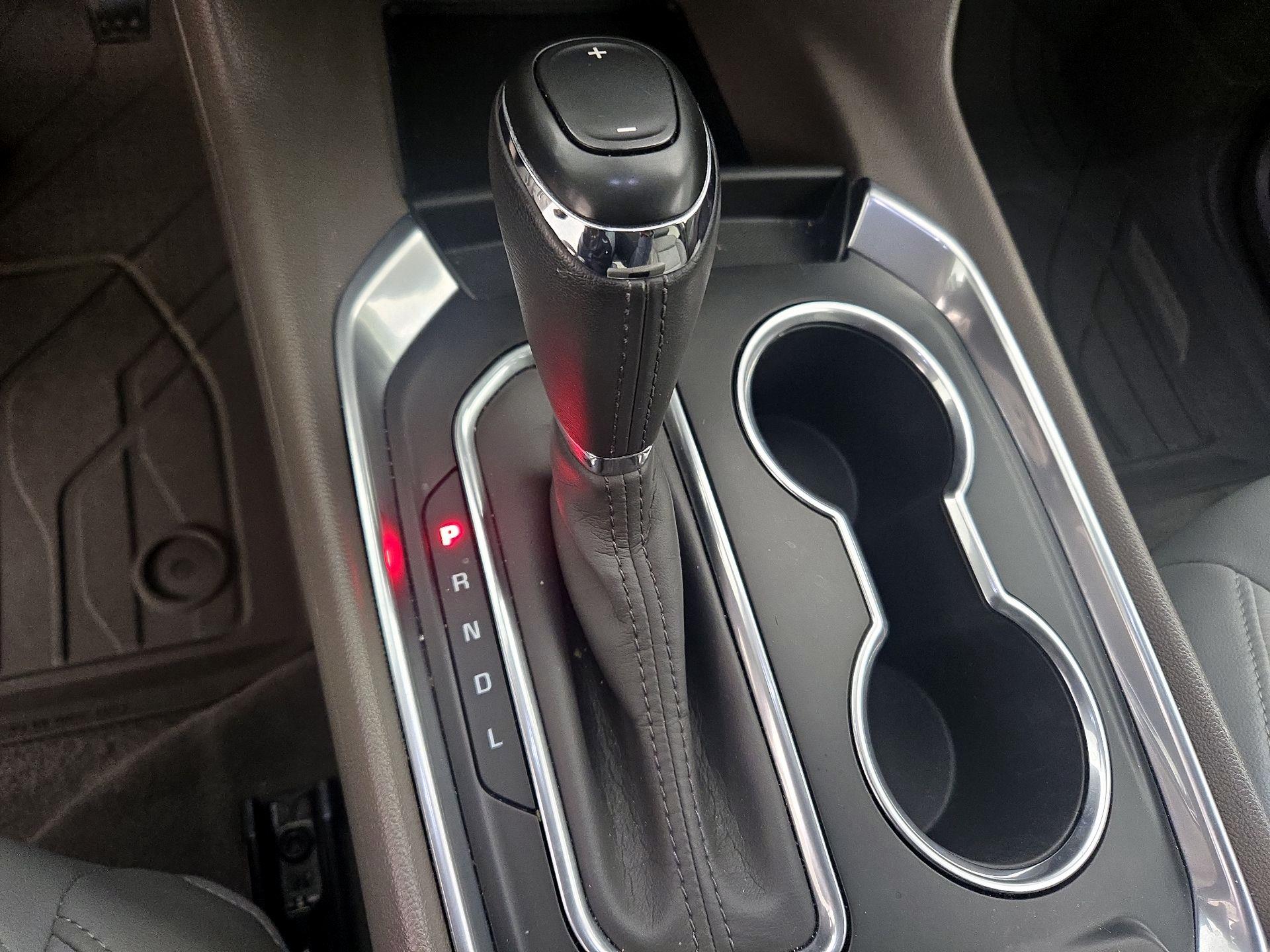 Thumbnail: 2020 Chevrolet Traverse - 18