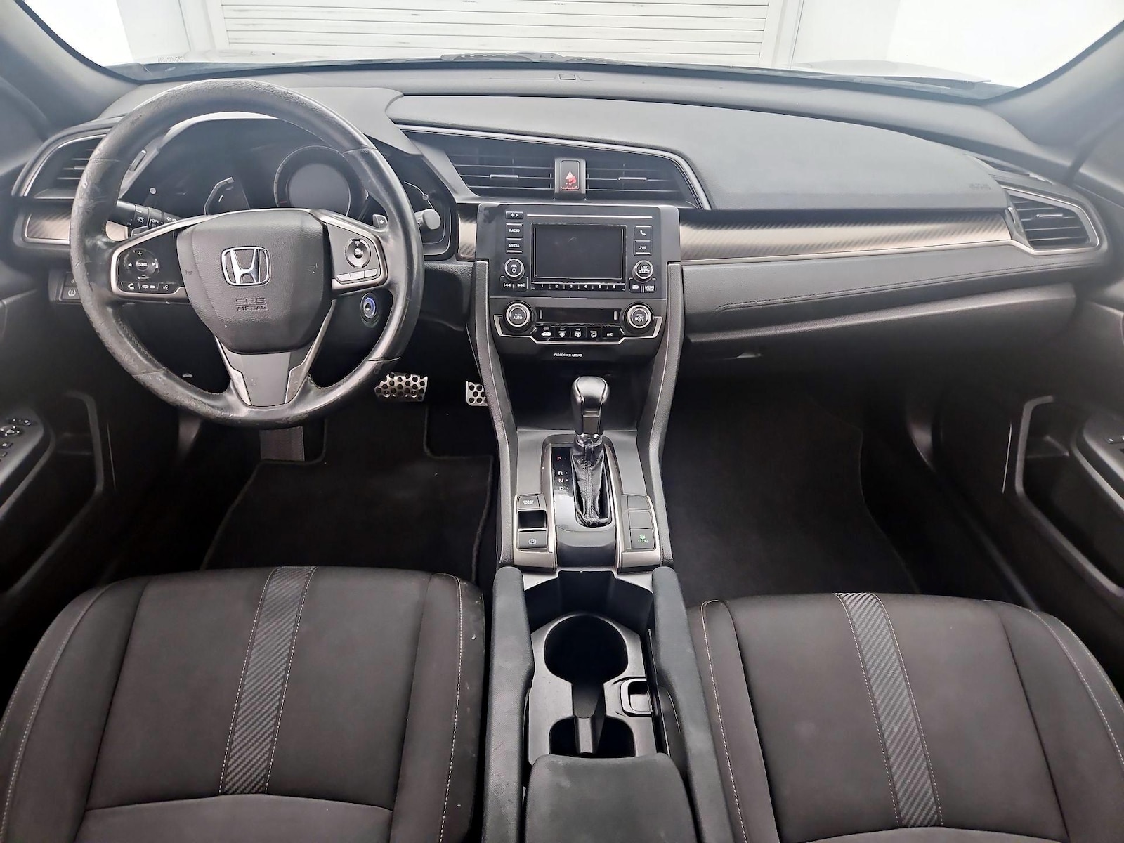 2018 Honda Civic Hatchback Sport - Photo 10