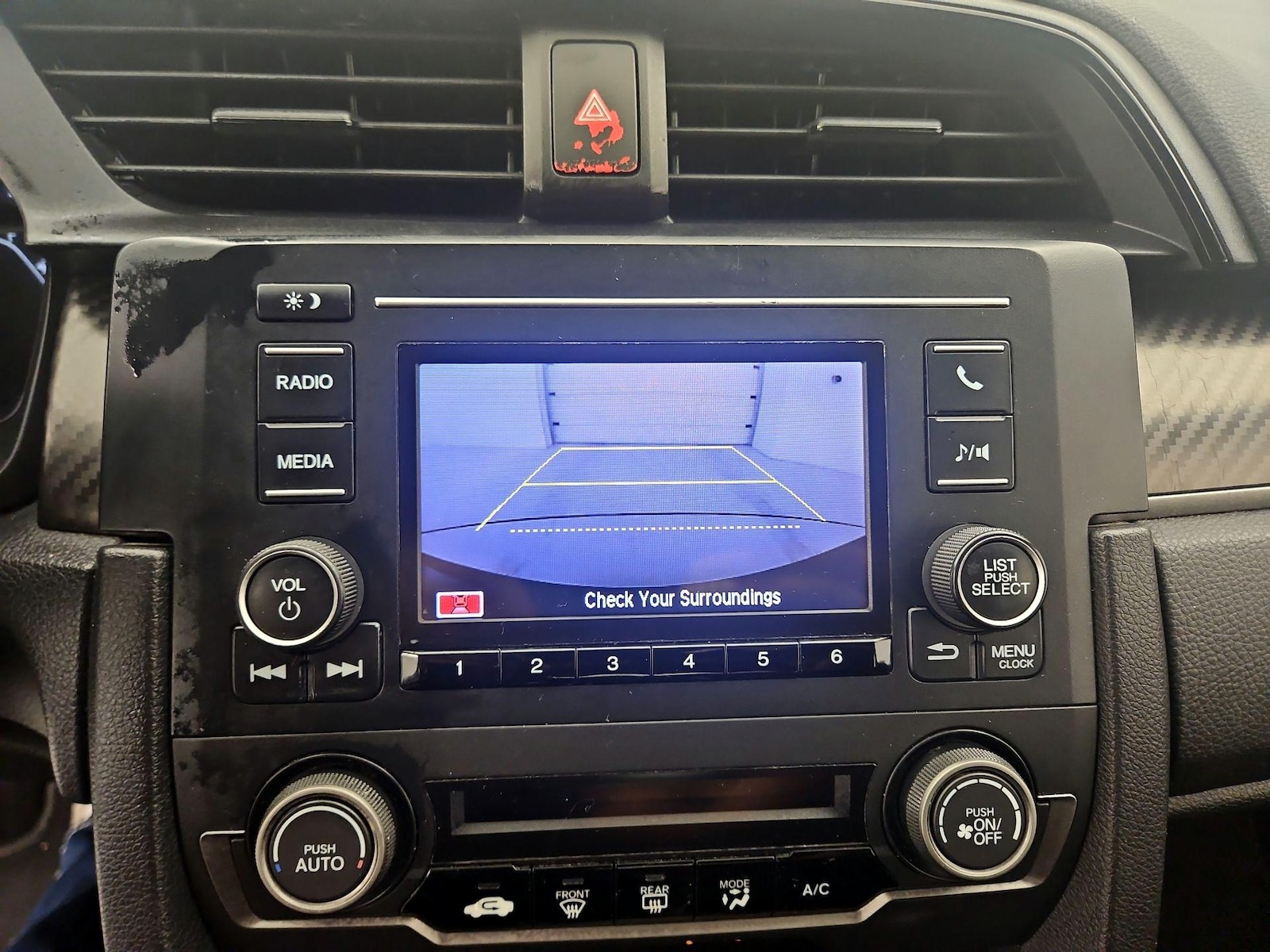 2018 Honda Civic Hatchback Sport - Photo 15