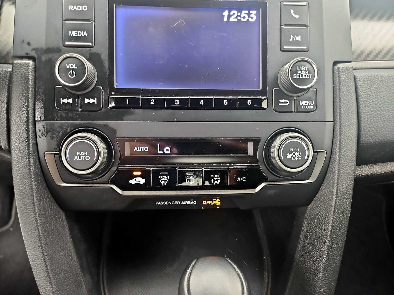 2018 Honda Civic Hatchback Sport - Photo 17