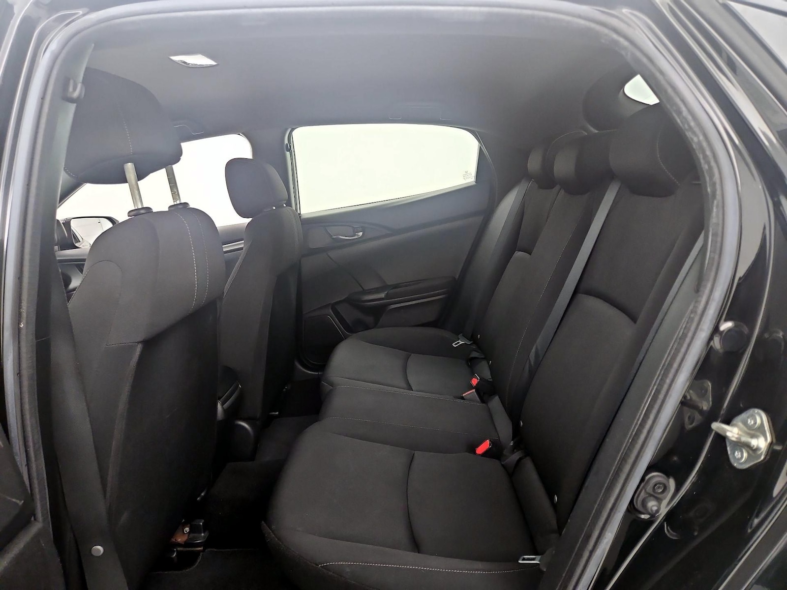 2018 Honda Civic Hatchback Sport - Photo 20