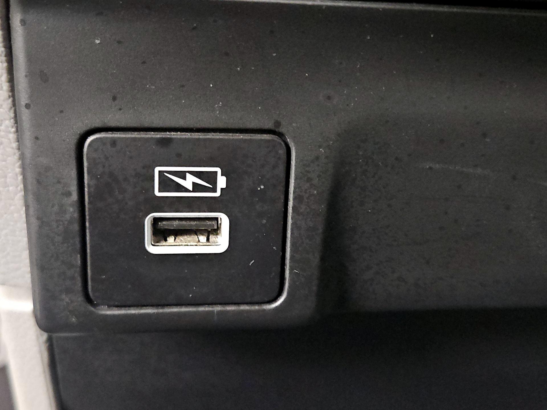 Thumbnail: 2022 Honda Odyssey - 18