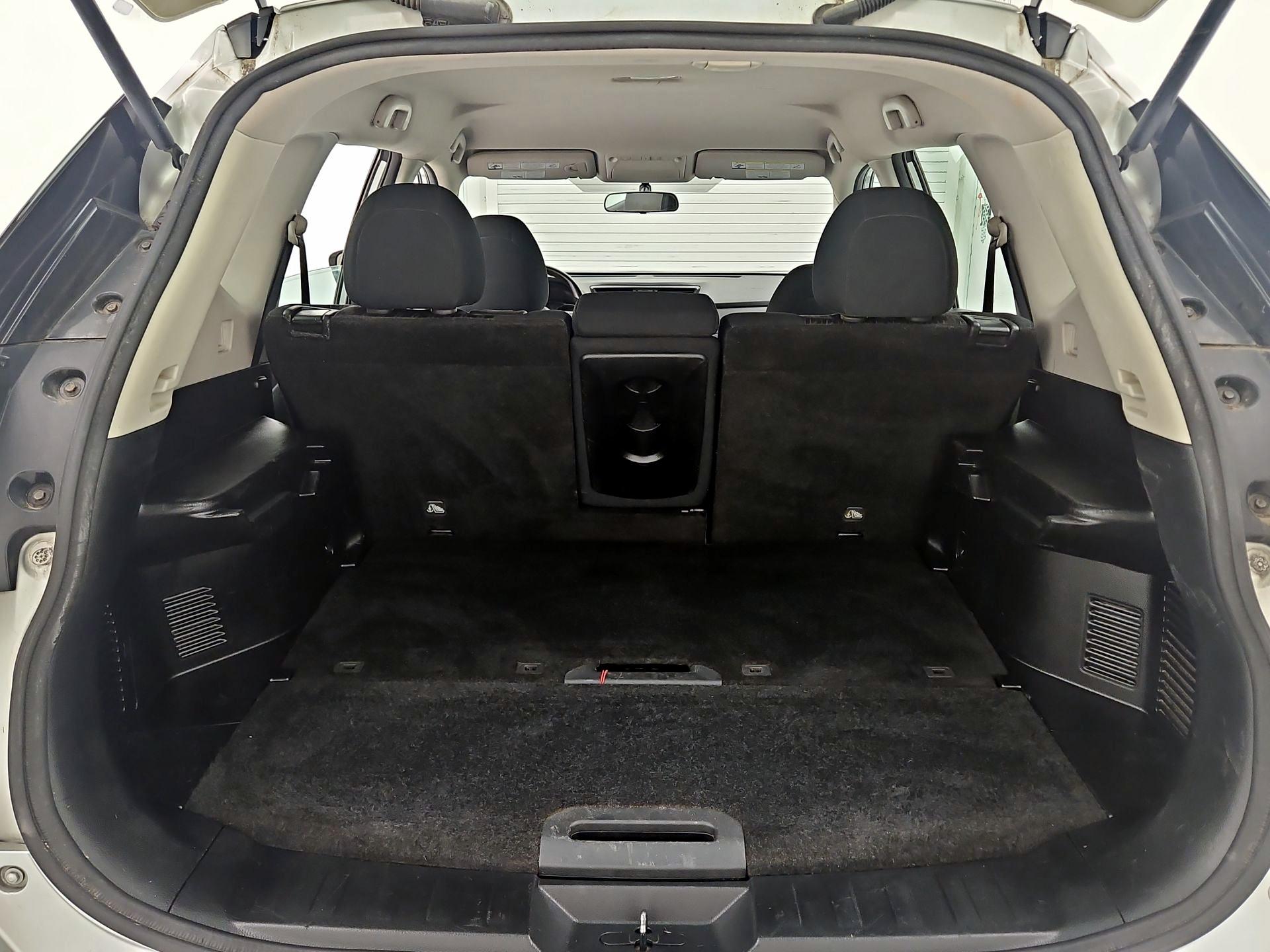 Thumbnail: 2018 Nissan Rogue - 20