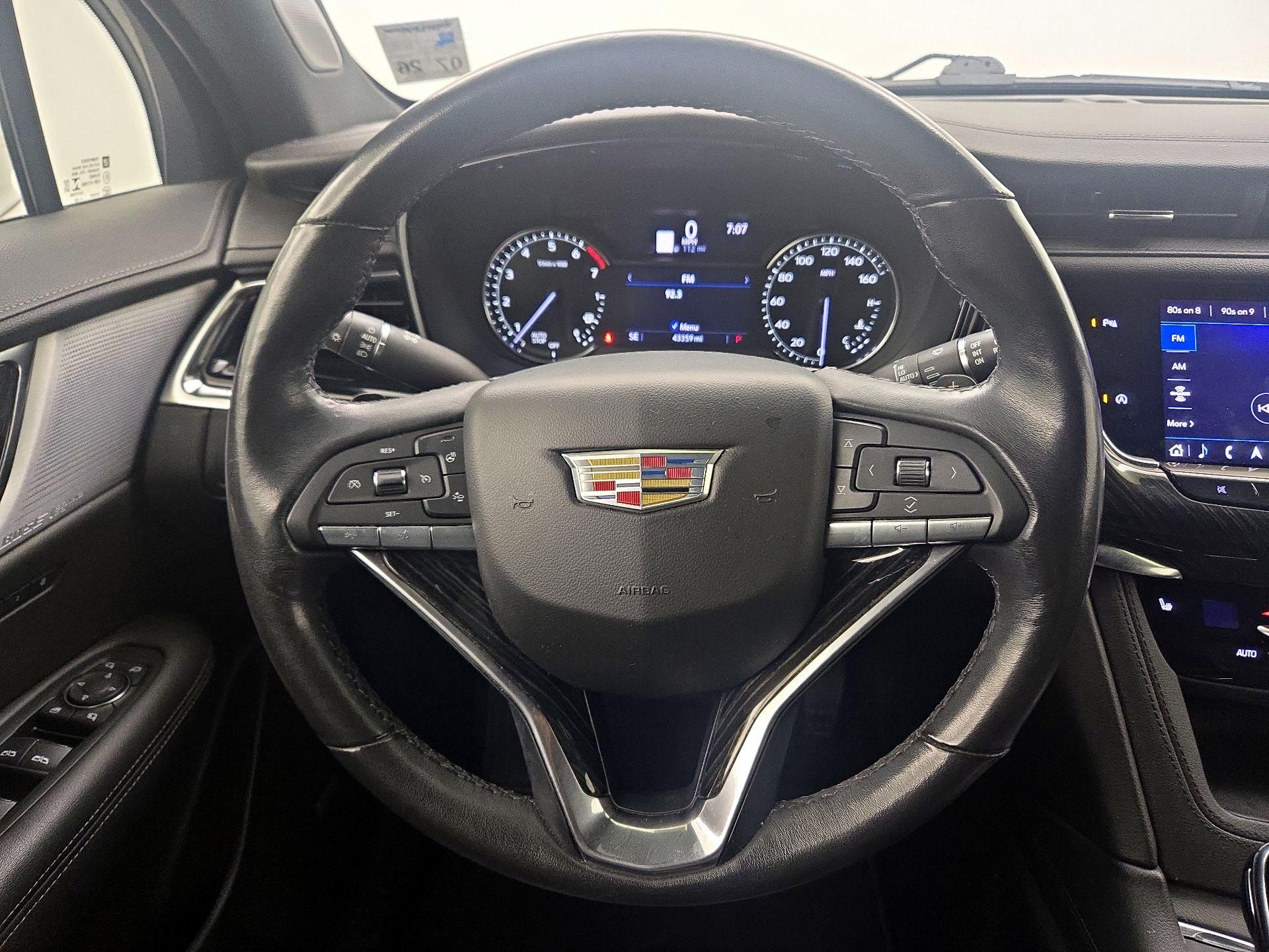 Thumbnail: 2020 Cadillac XT6 - 10