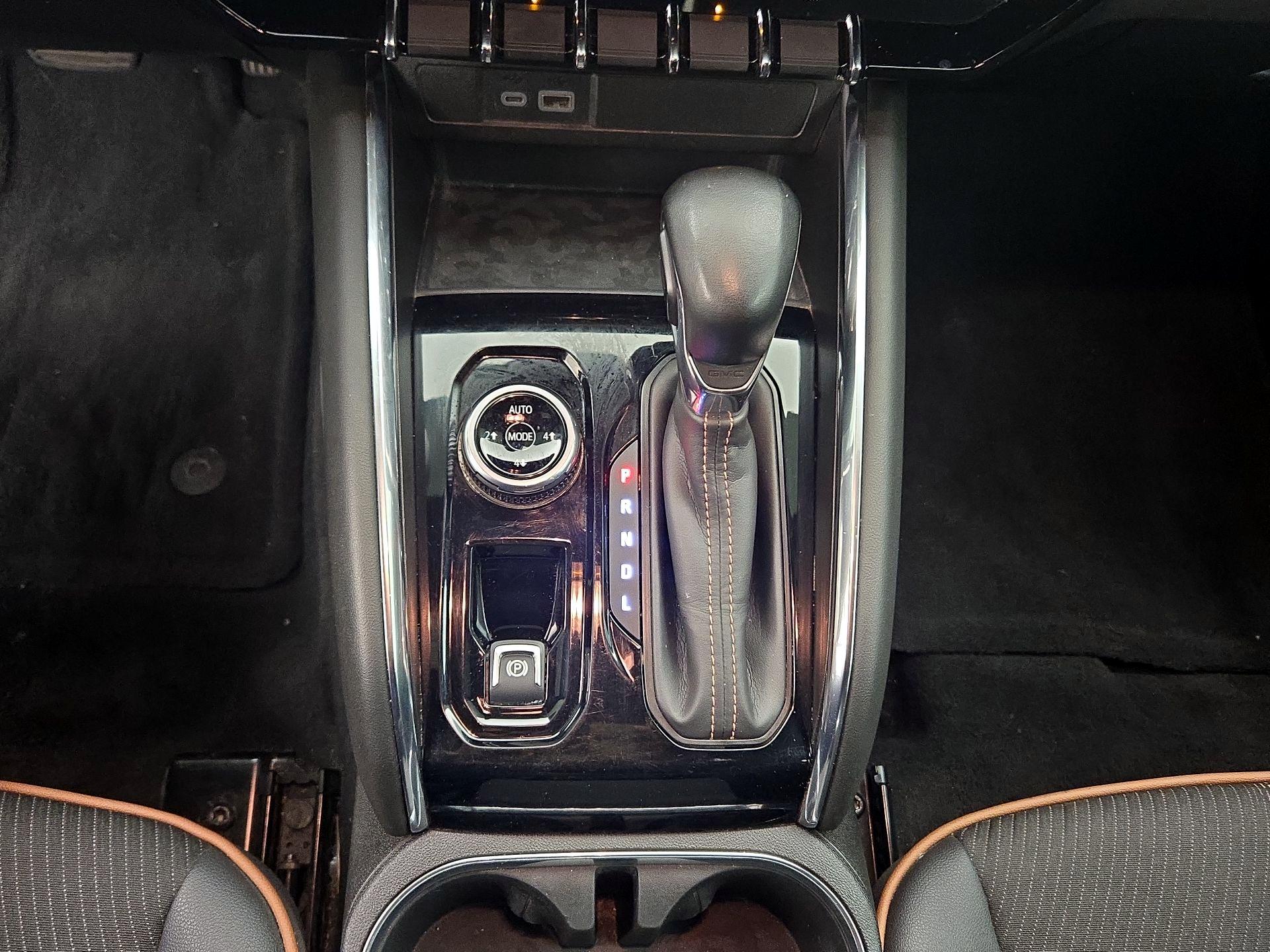 Thumbnail: 2024 GMC Canyon - 18