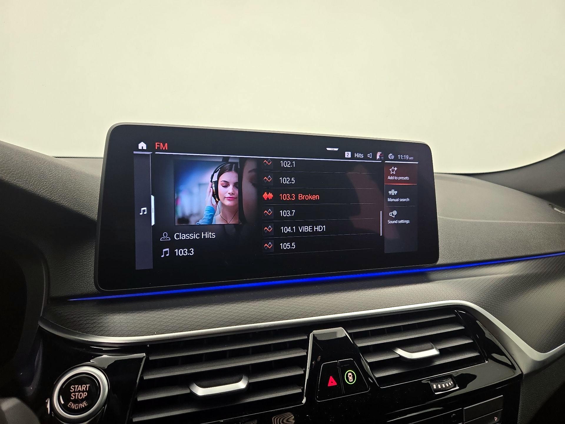 Thumbnail: 2021 BMW 5 Series - 16