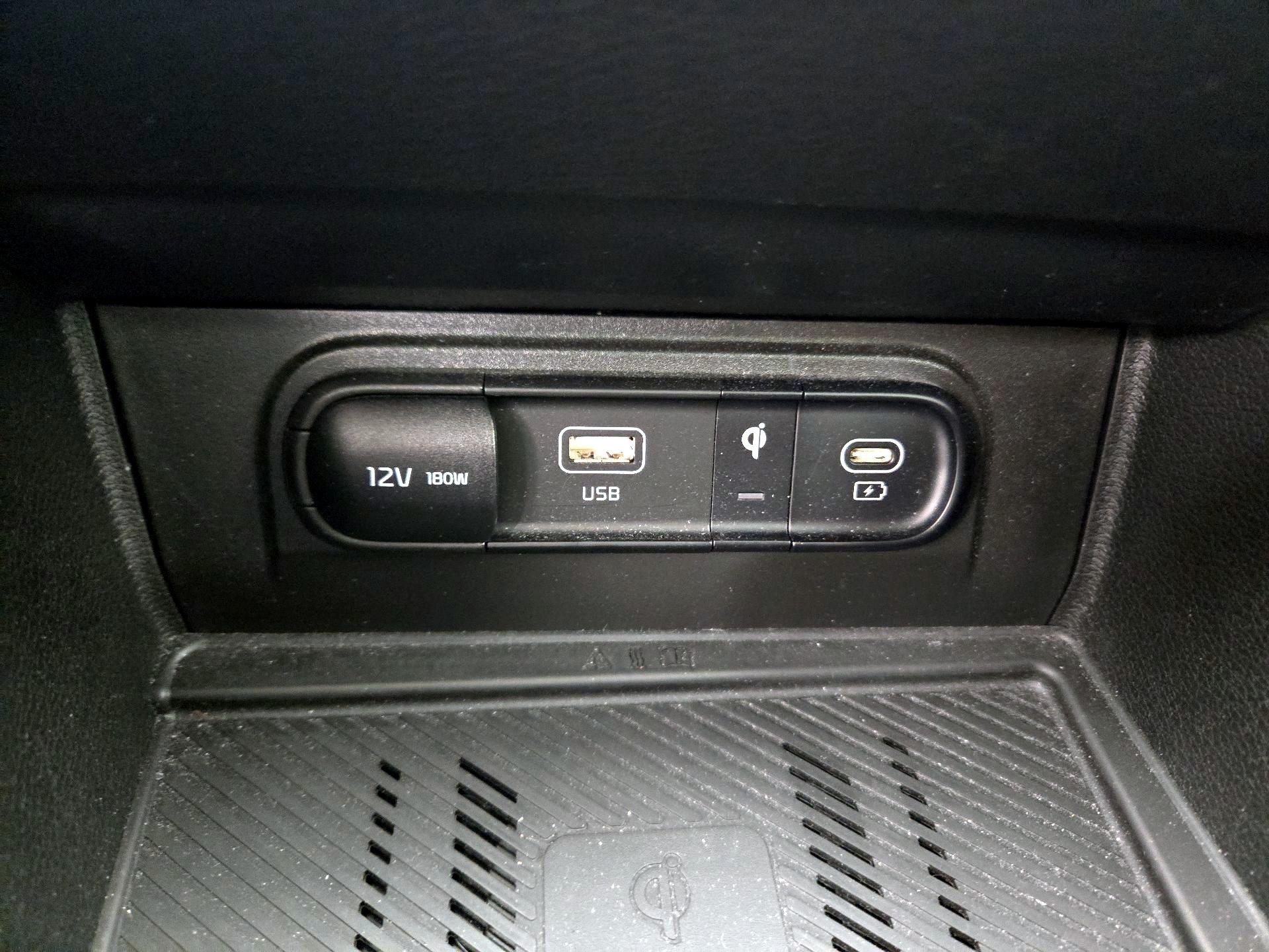 Thumbnail: 2023 Kia Sportage - 19