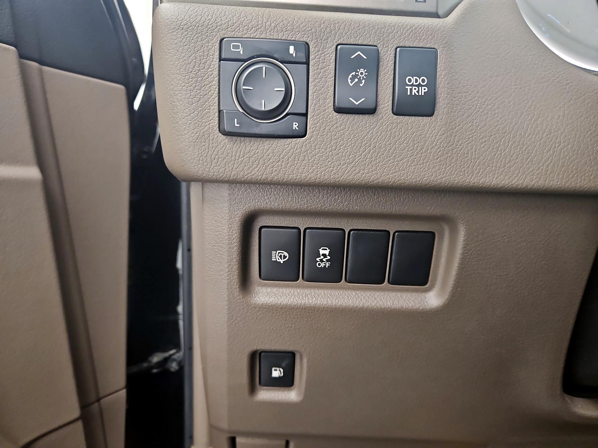 Thumbnail: 2019 Lexus GX - 13