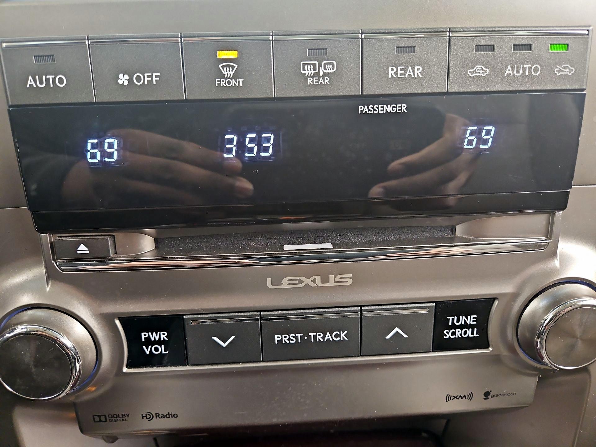 Thumbnail: 2019 Lexus GX - 17