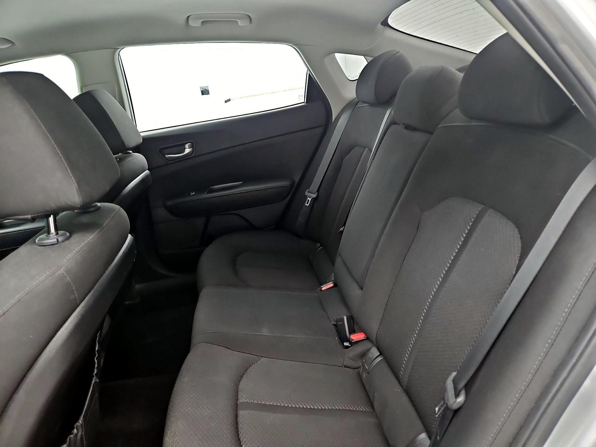 Thumbnail: 2017 Kia Optima - 19