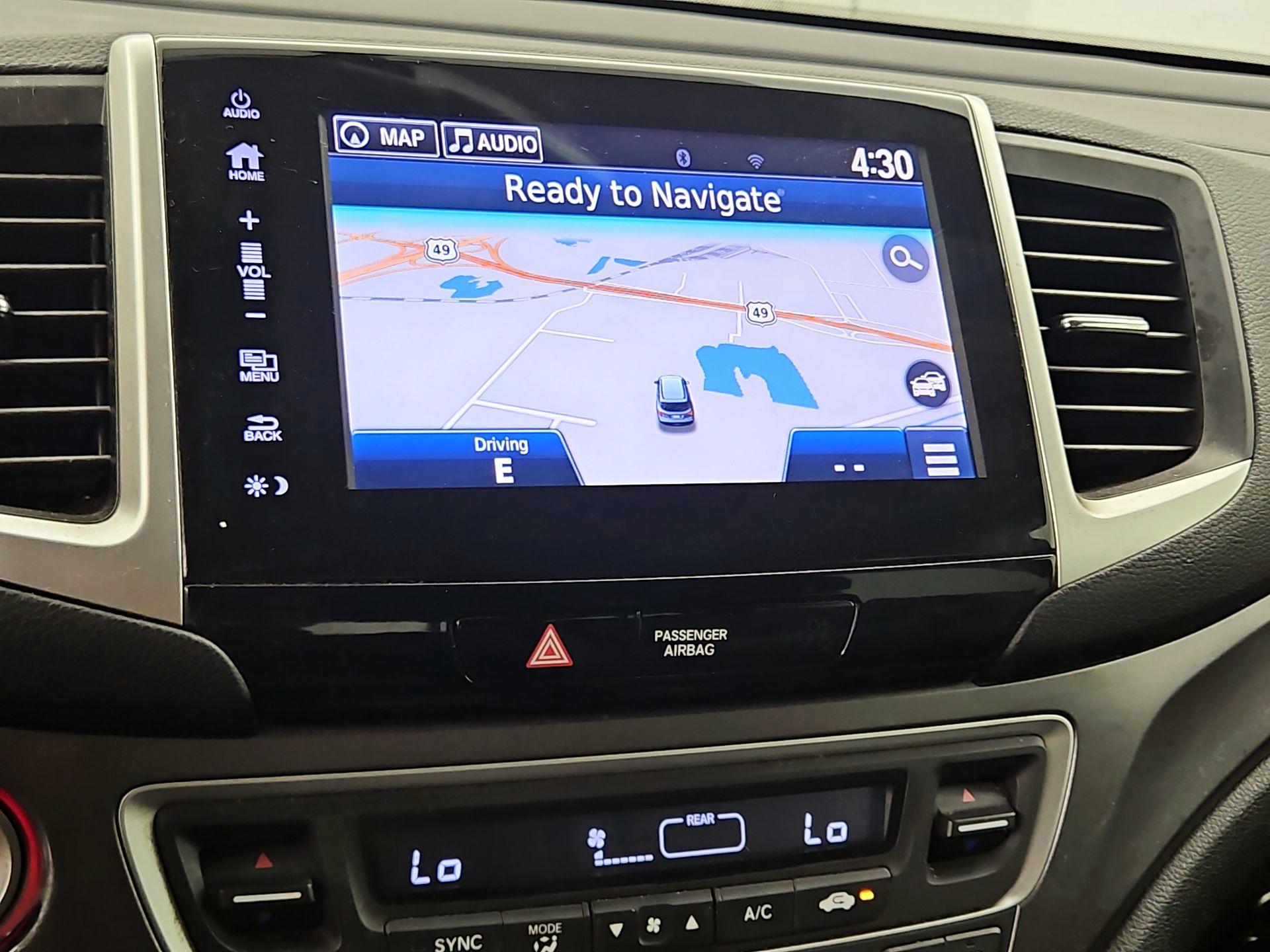 Thumbnail: 2018 Honda Pilot - 14