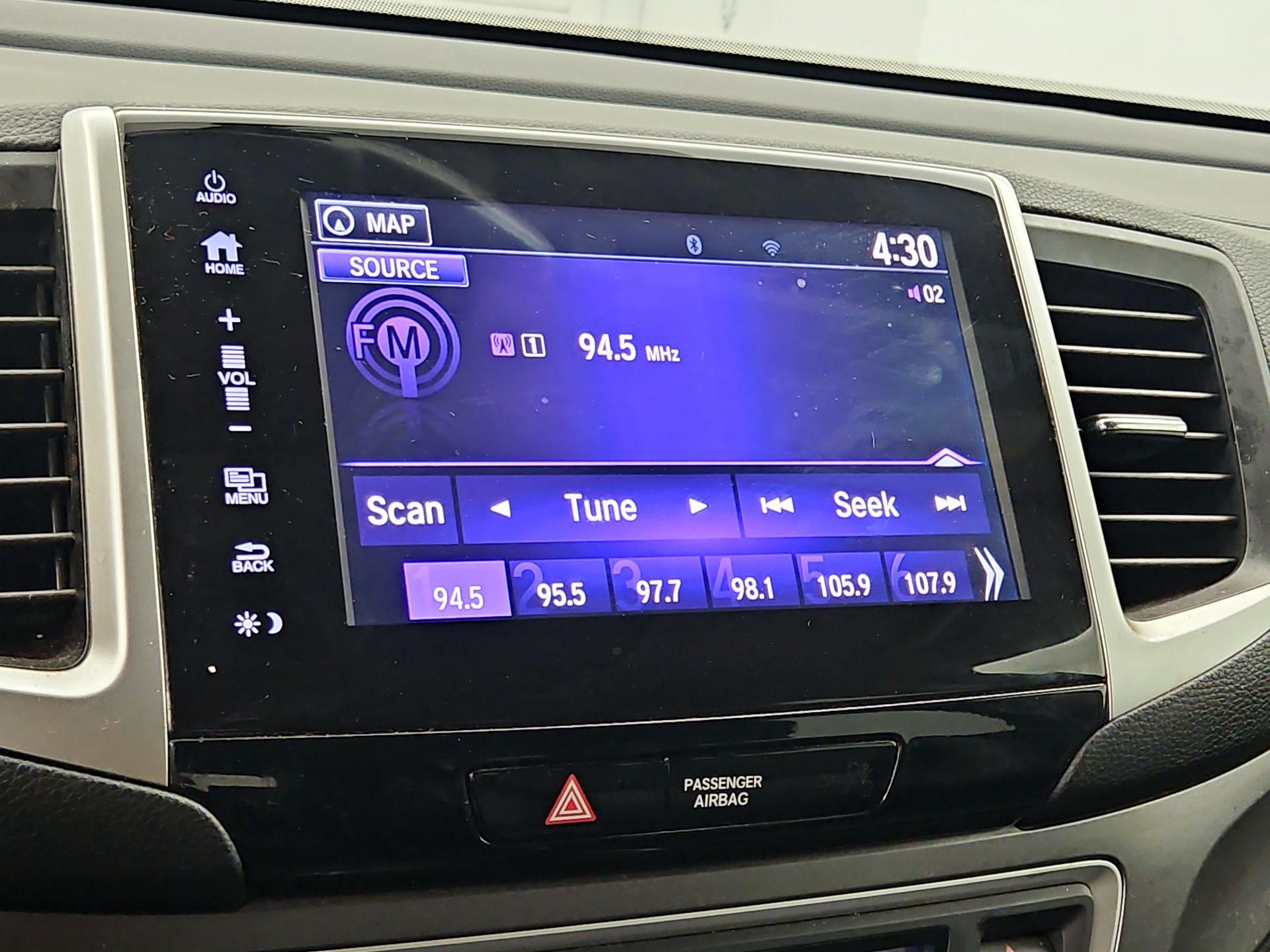 Thumbnail: 2018 Honda Pilot - 16