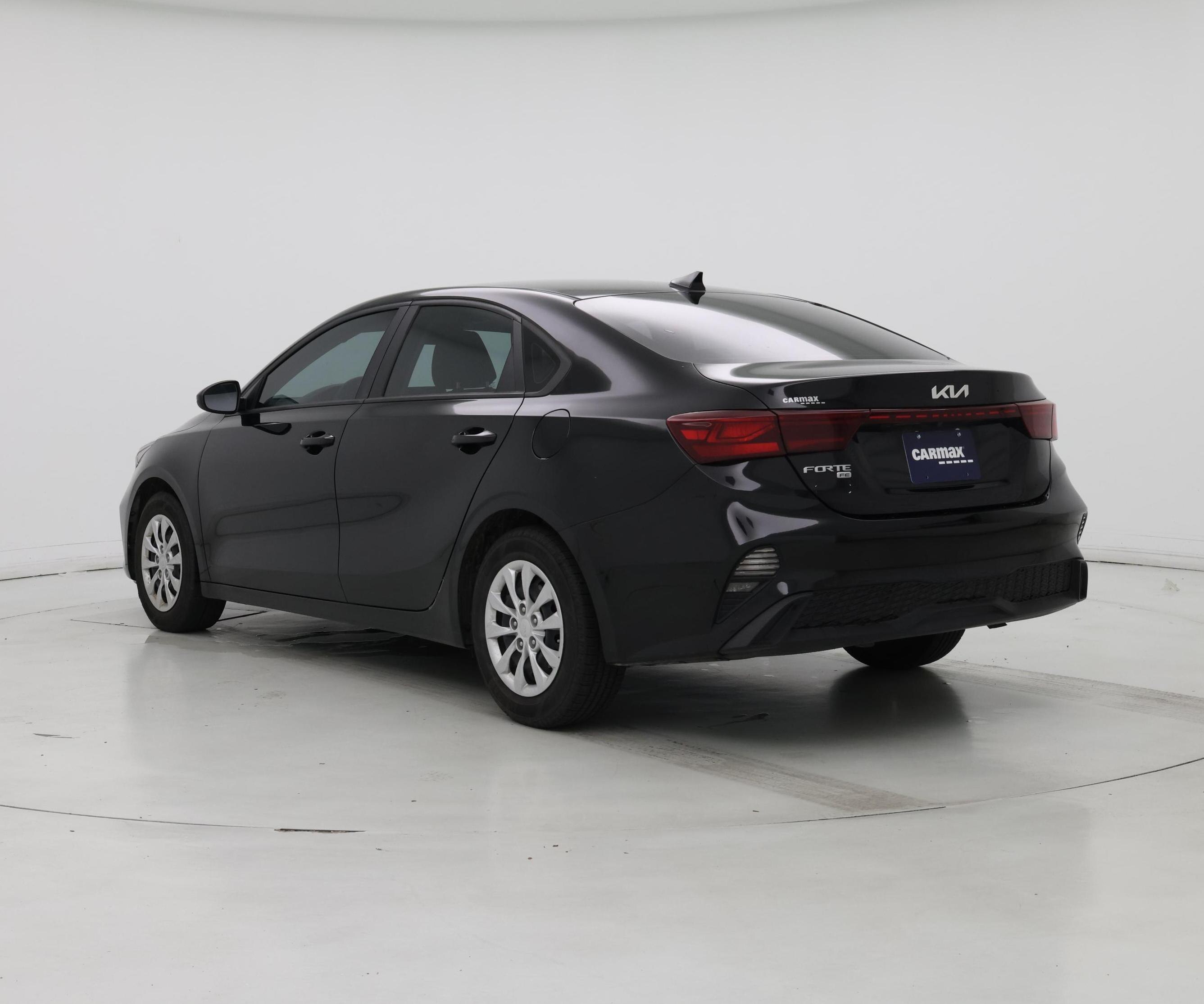 Thumbnail: 2023 Kia Forte - 2