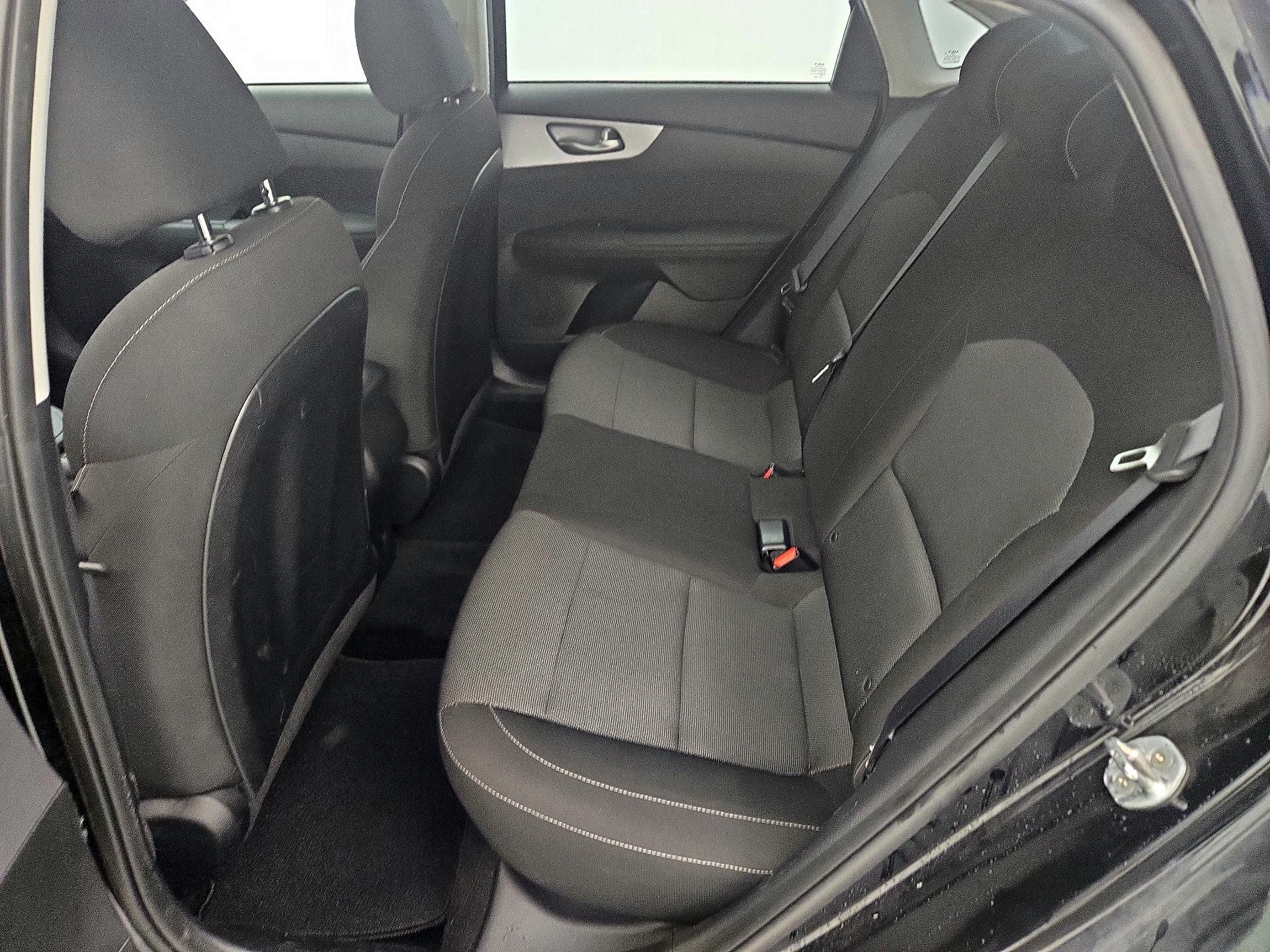 Thumbnail: 2023 Kia Forte - 19