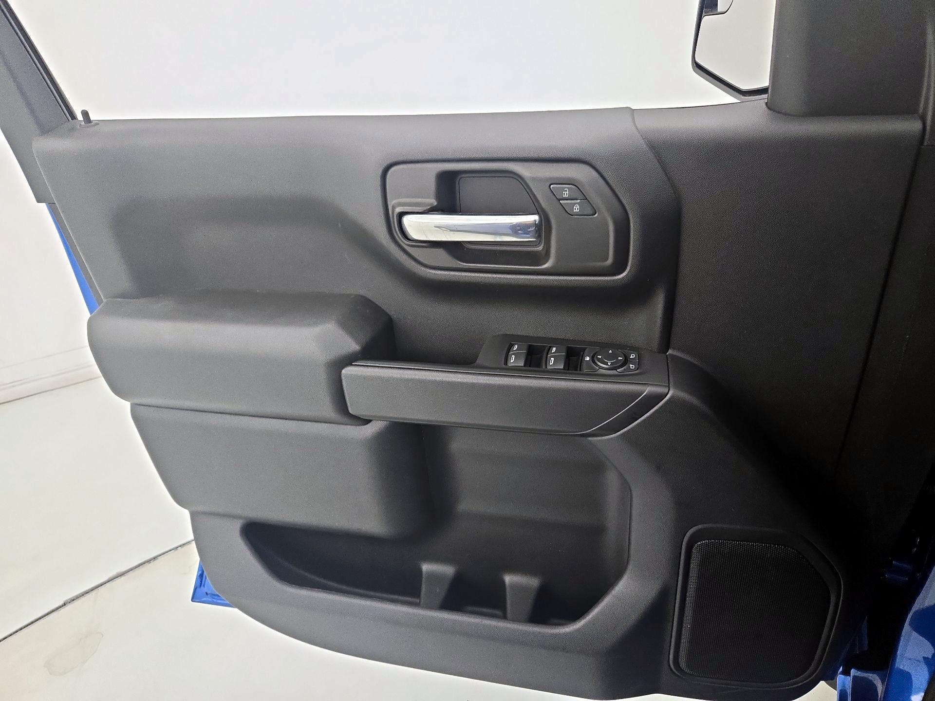 Thumbnail: 2024 Chevrolet Silverado 1500 - 12