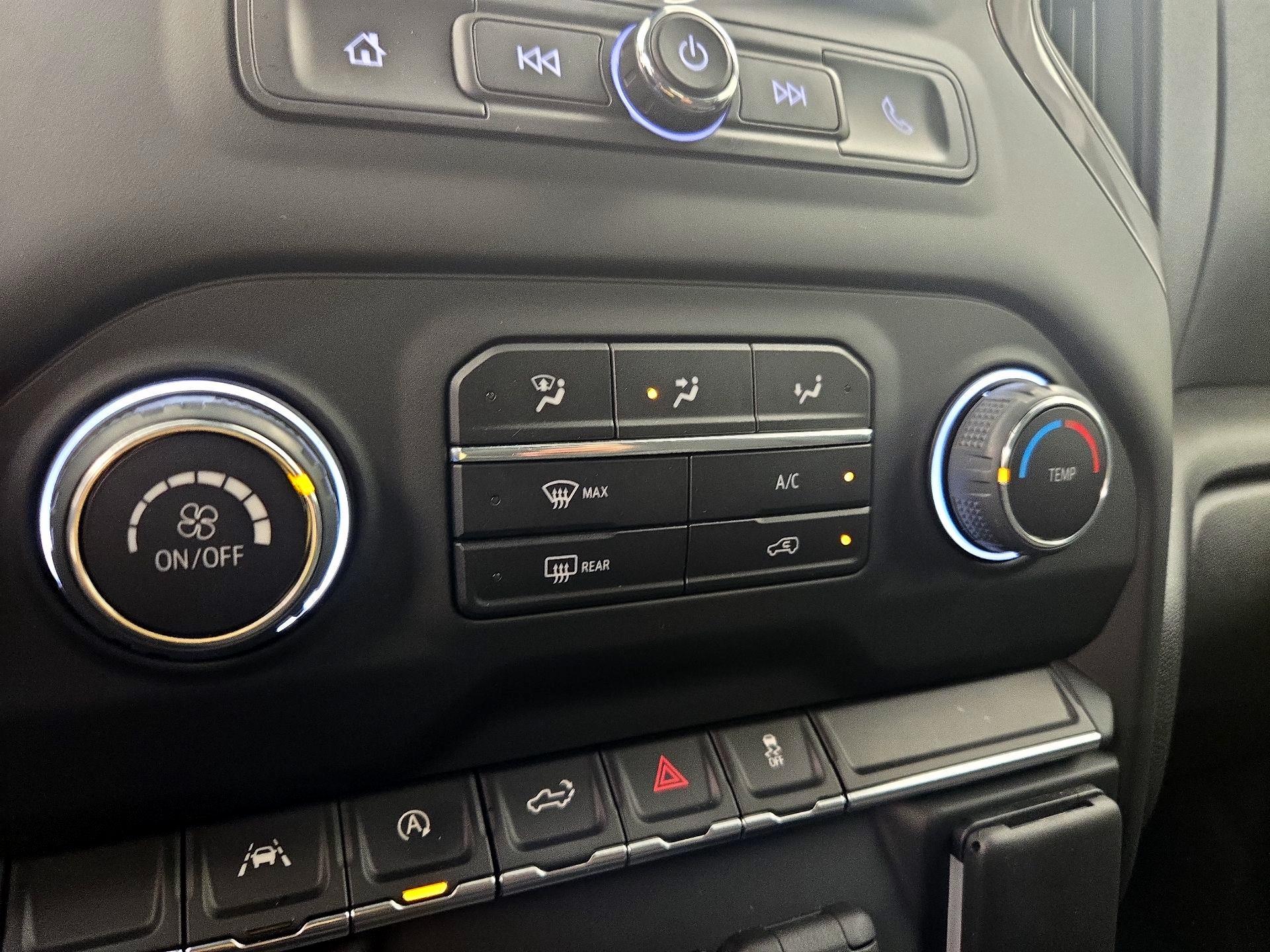 Thumbnail: 2024 Chevrolet Silverado 1500 - 16