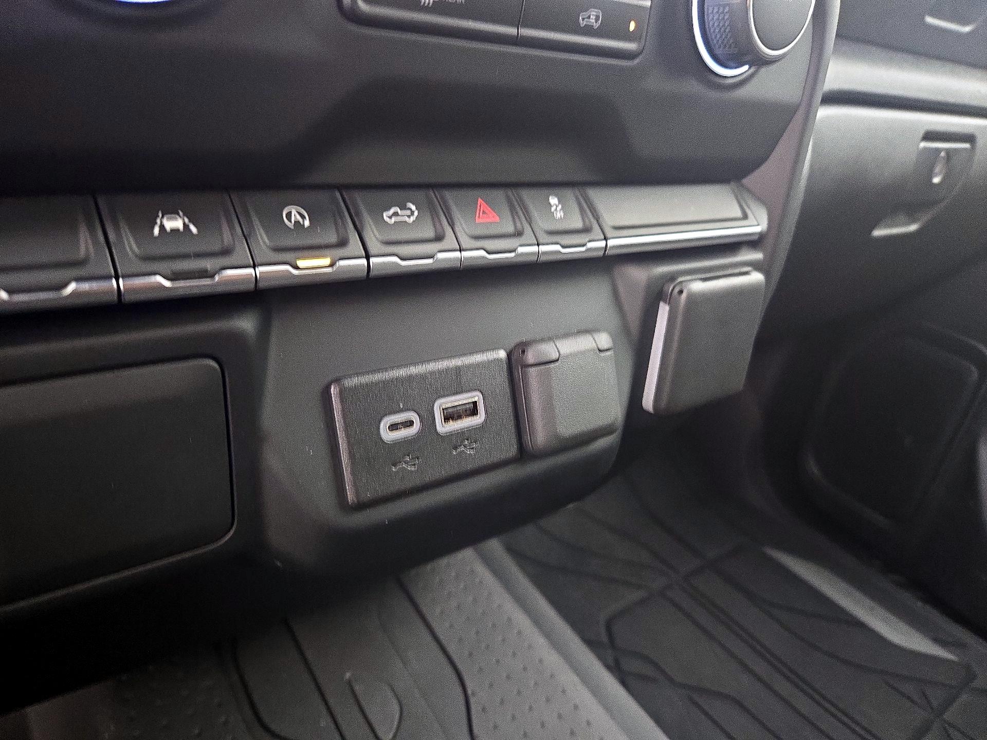 Thumbnail: 2024 Chevrolet Silverado 1500 - 18