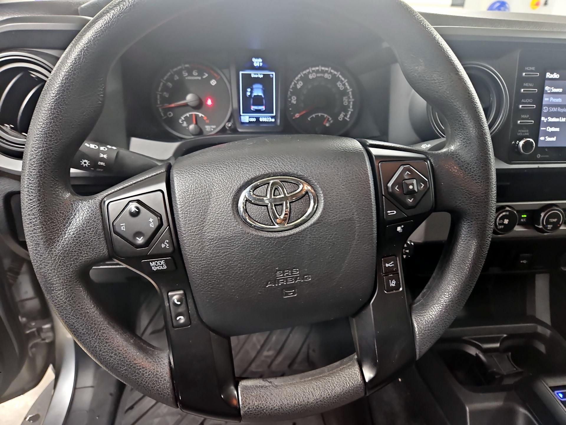 Thumbnail: 2022 Toyota Tacoma - 10