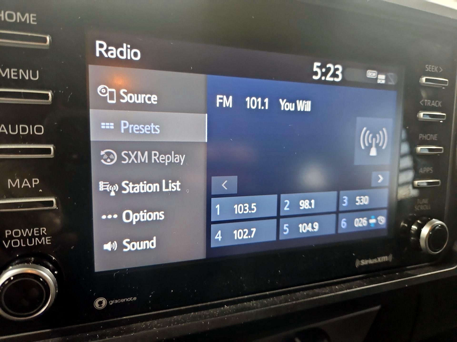 Thumbnail: 2022 Toyota Tacoma - 15