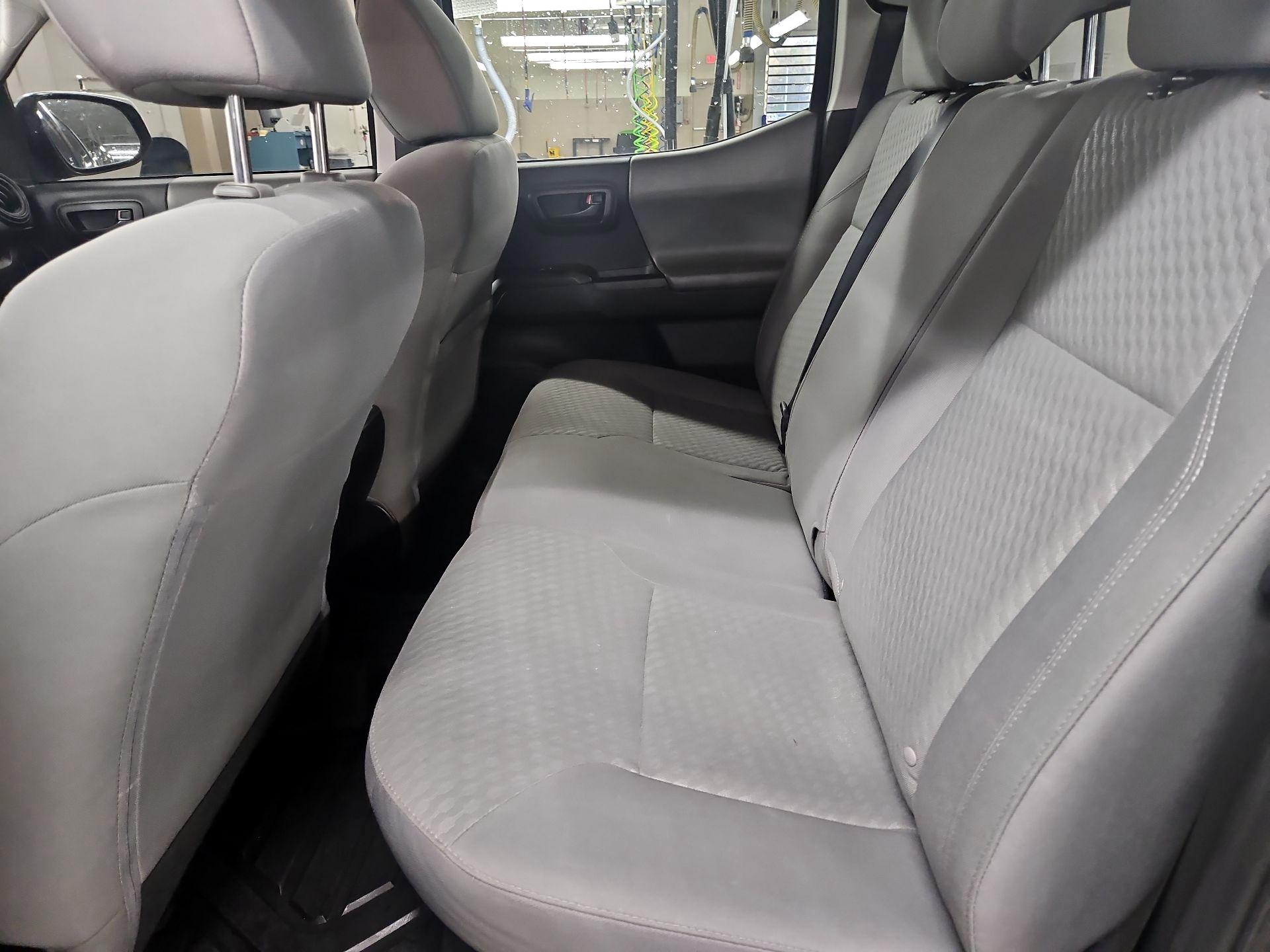 Thumbnail: 2022 Toyota Tacoma - 19