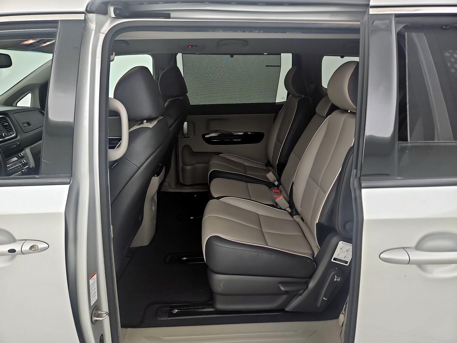 Thumbnail: 2016 Kia Sedona - 19