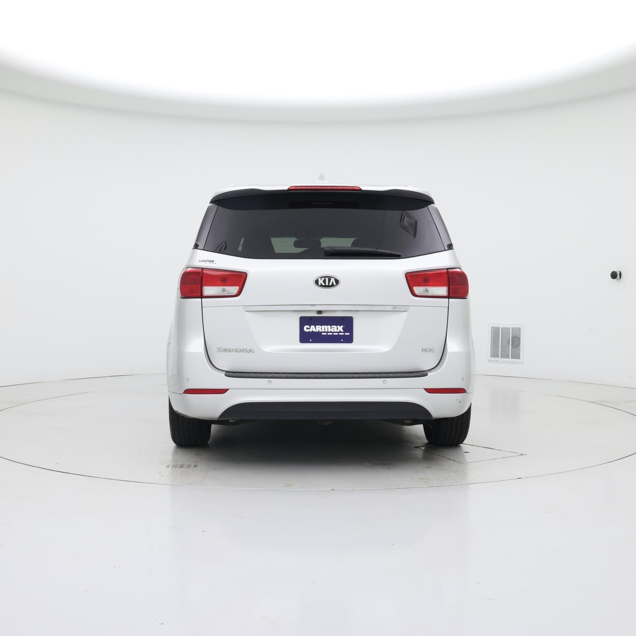 Thumbnail: 2016 Kia Sedona - 6